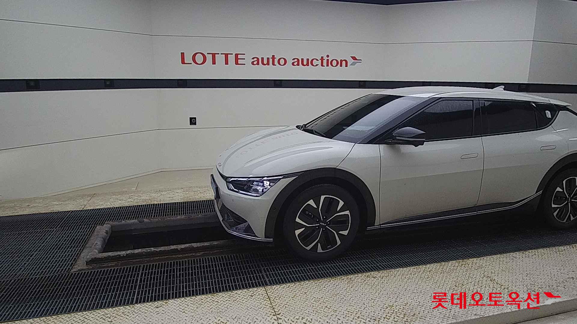 Kia EV6 id 2652875 из Кореи 12