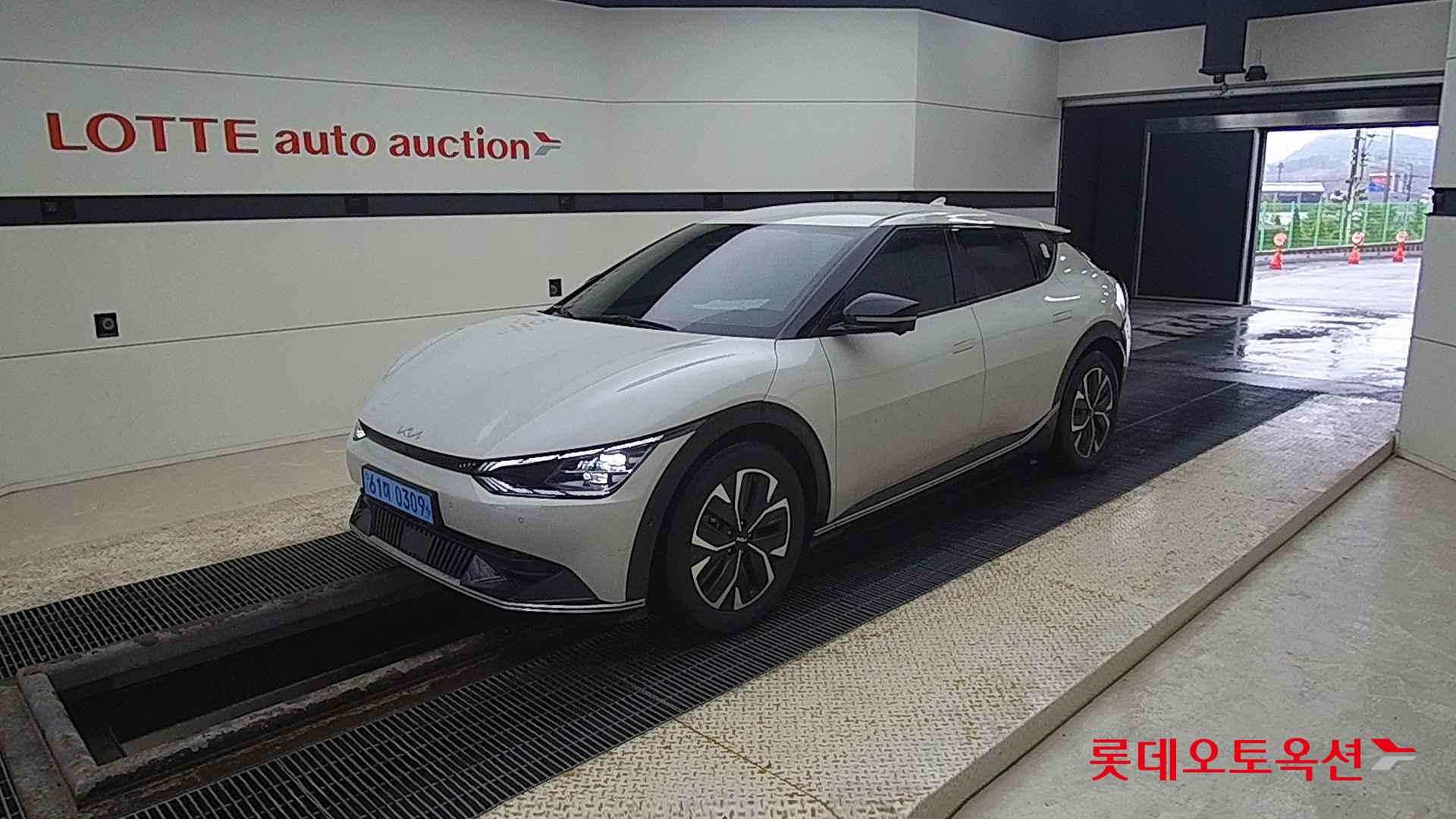 Kia EV6 id 2652875 из Кореи 13