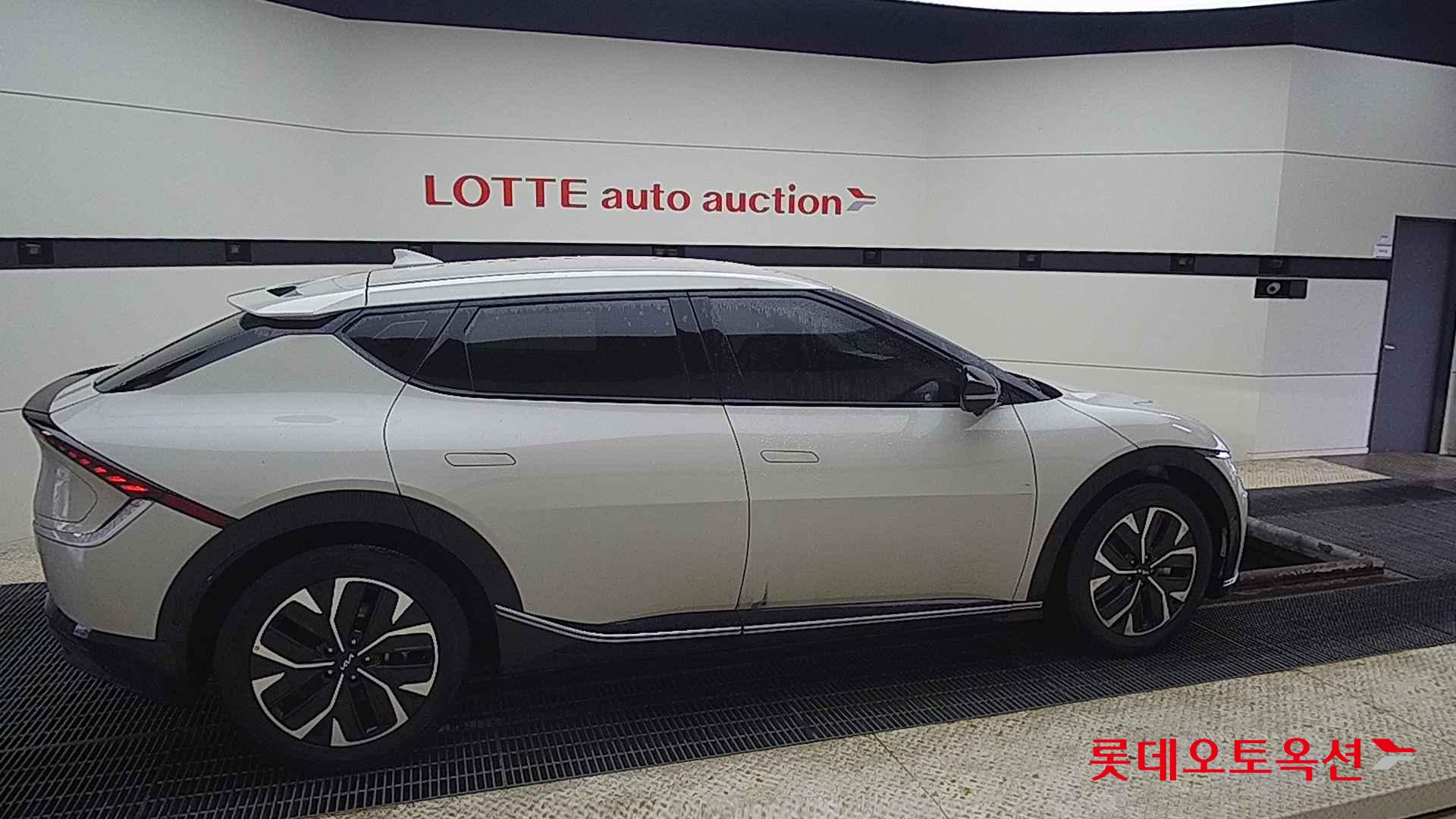 Kia EV6 id 2652875 из Кореи 18