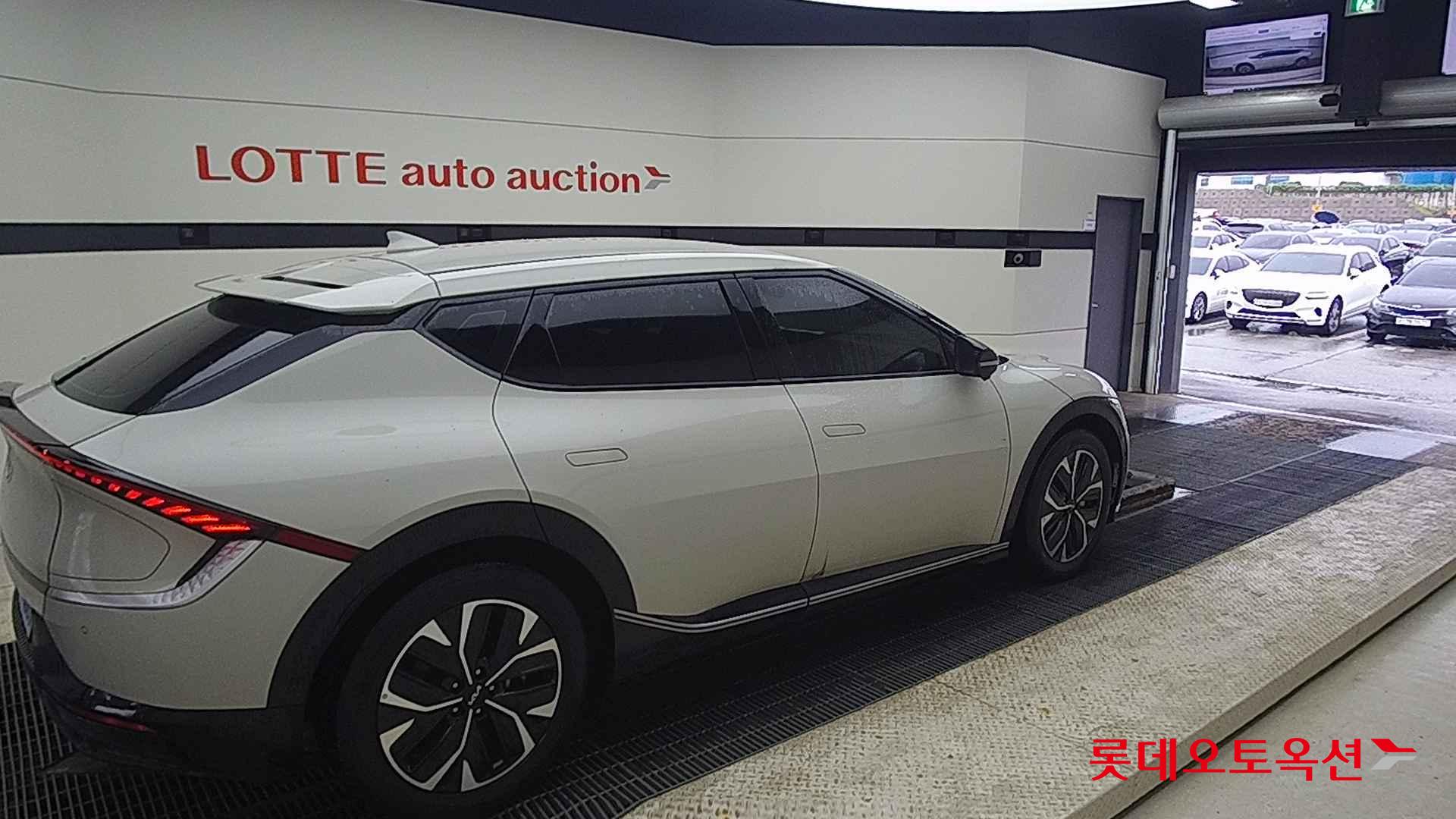 Kia EV6 id 2652875 из Кореи 19