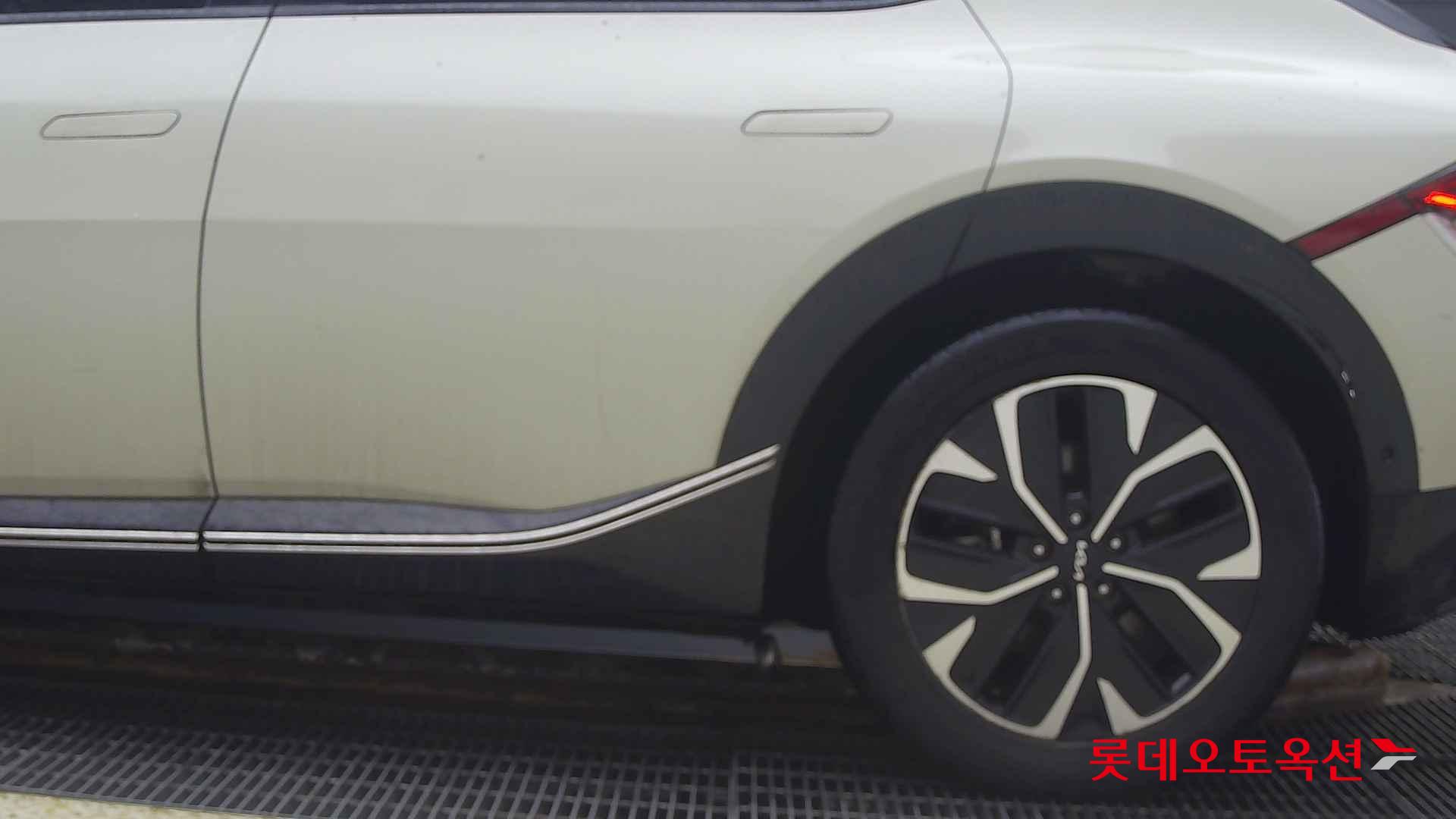 Kia EV6 id 2652875 из Кореи 22