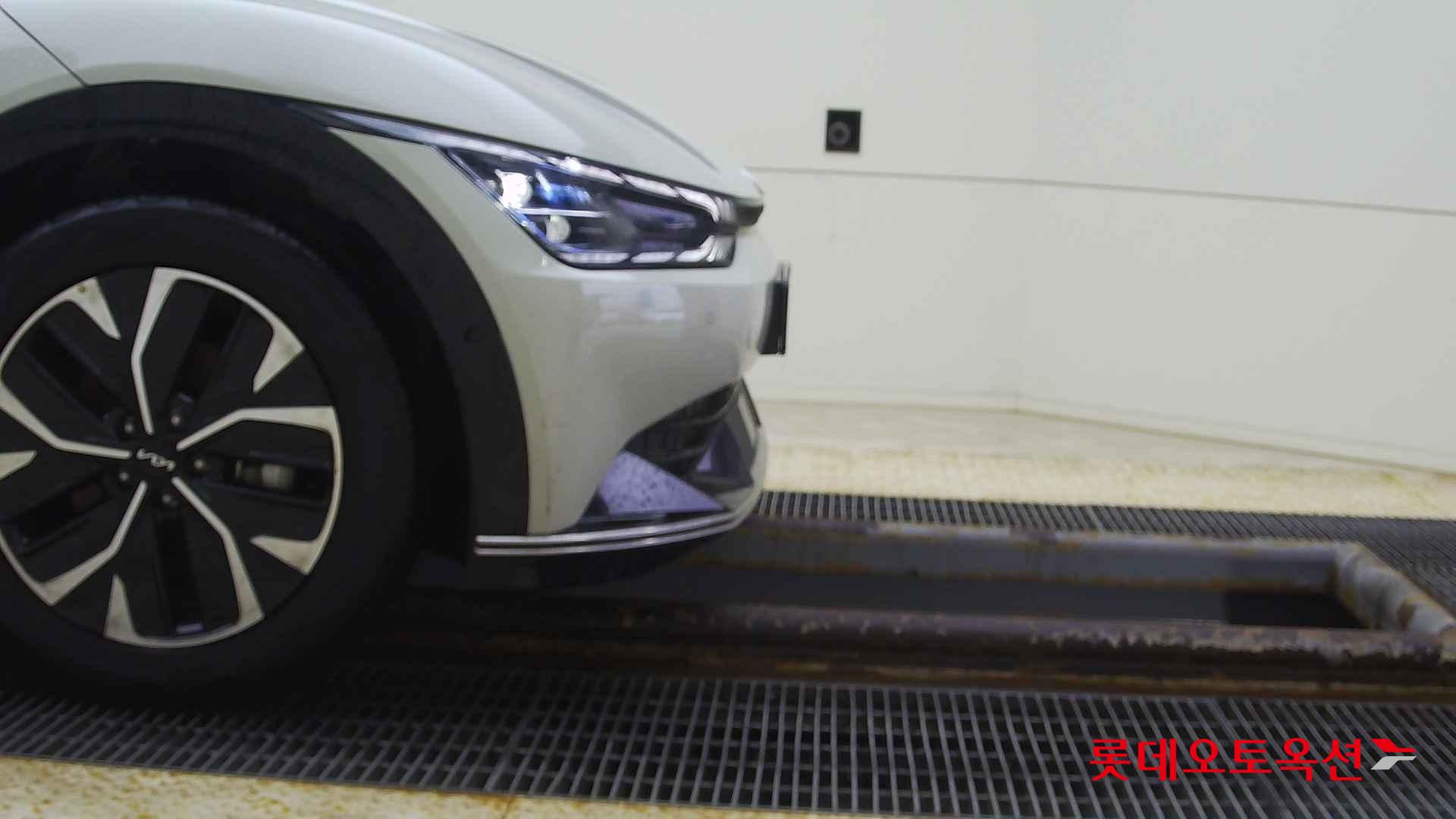 Kia EV6 id 2652875 из Кореи 23