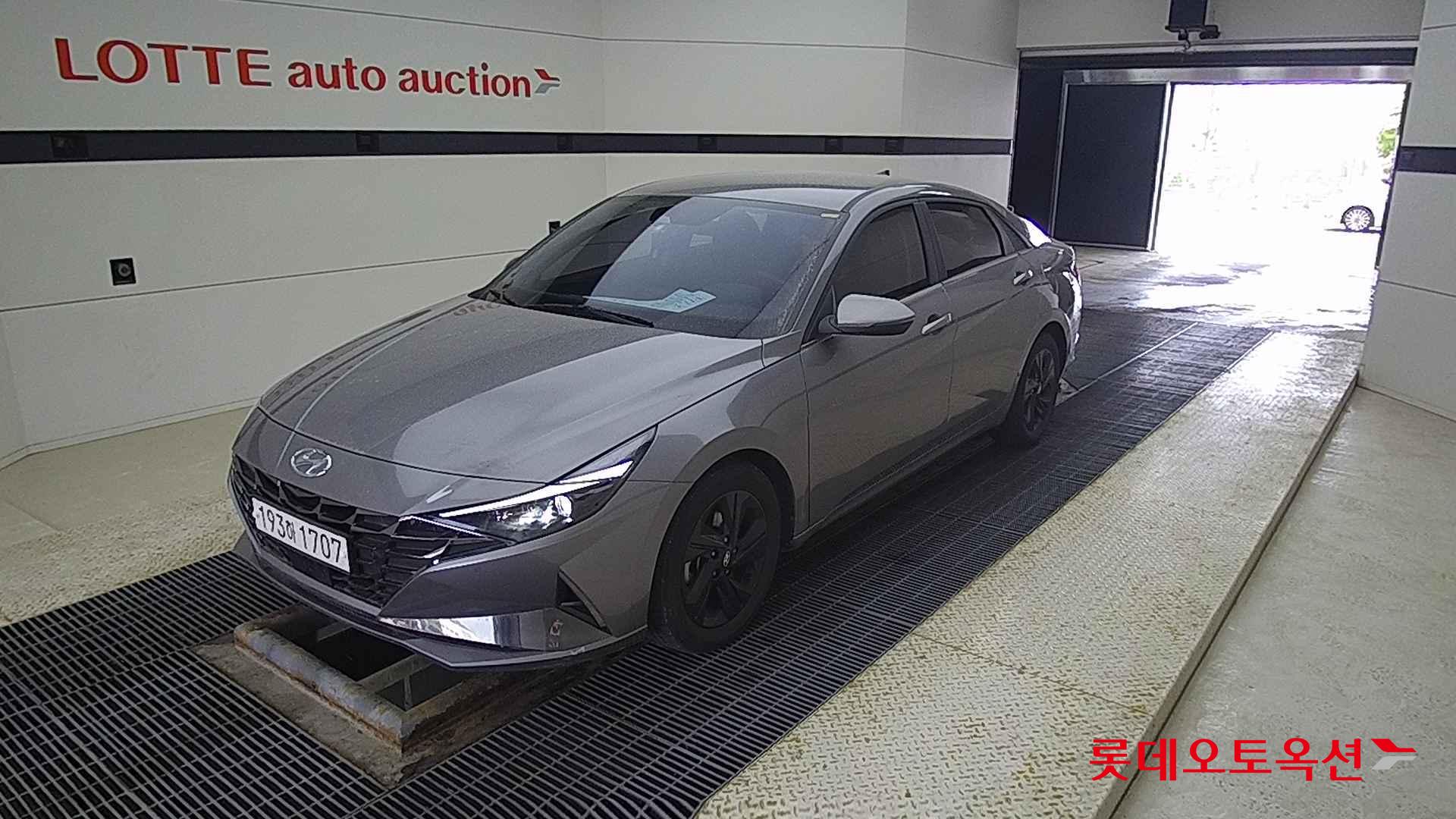 Hyundai Avante id 2704066 из Кореи 14