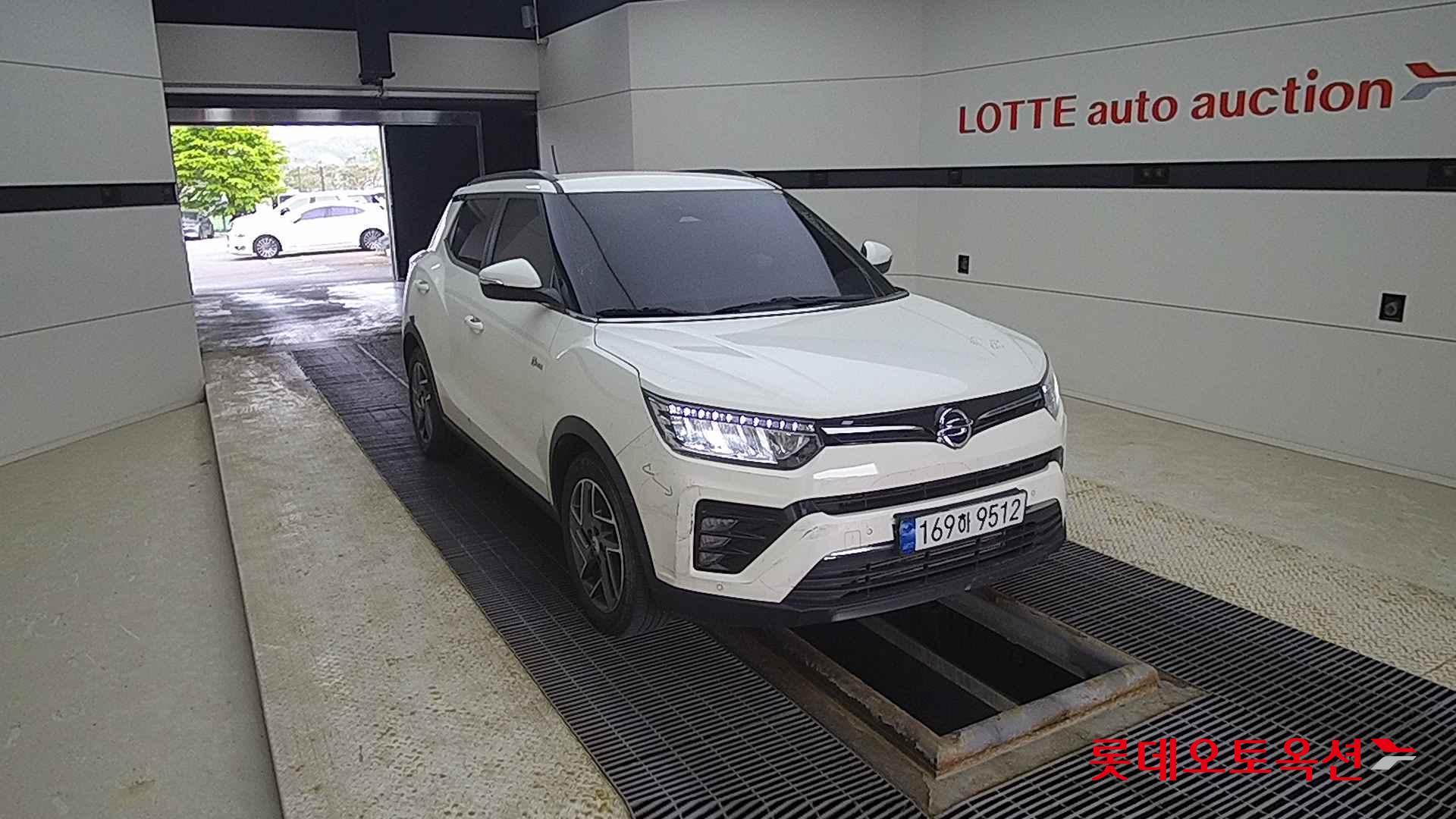 SsangYong Tivoli id 2703914 из Кореи 15