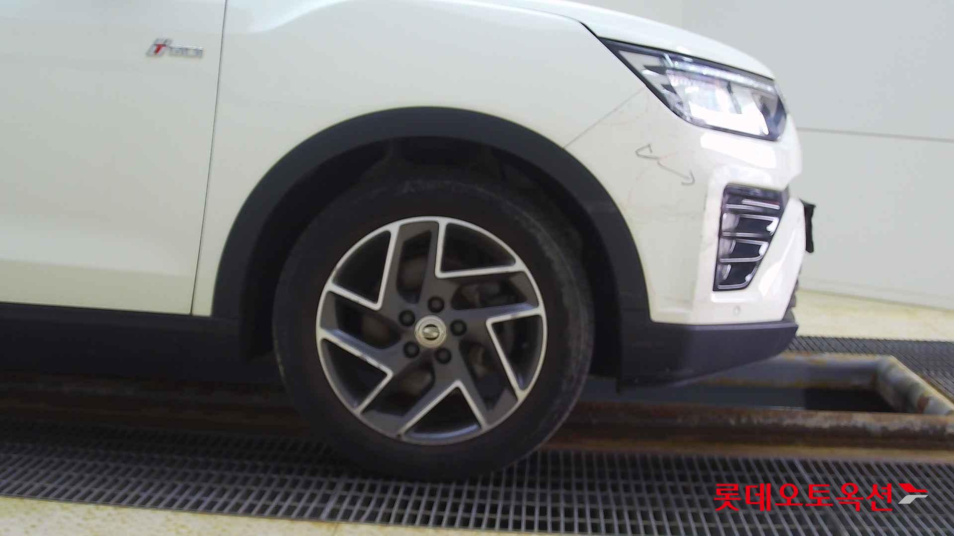 SsangYong Tivoli id 2703914 из Кореи 23