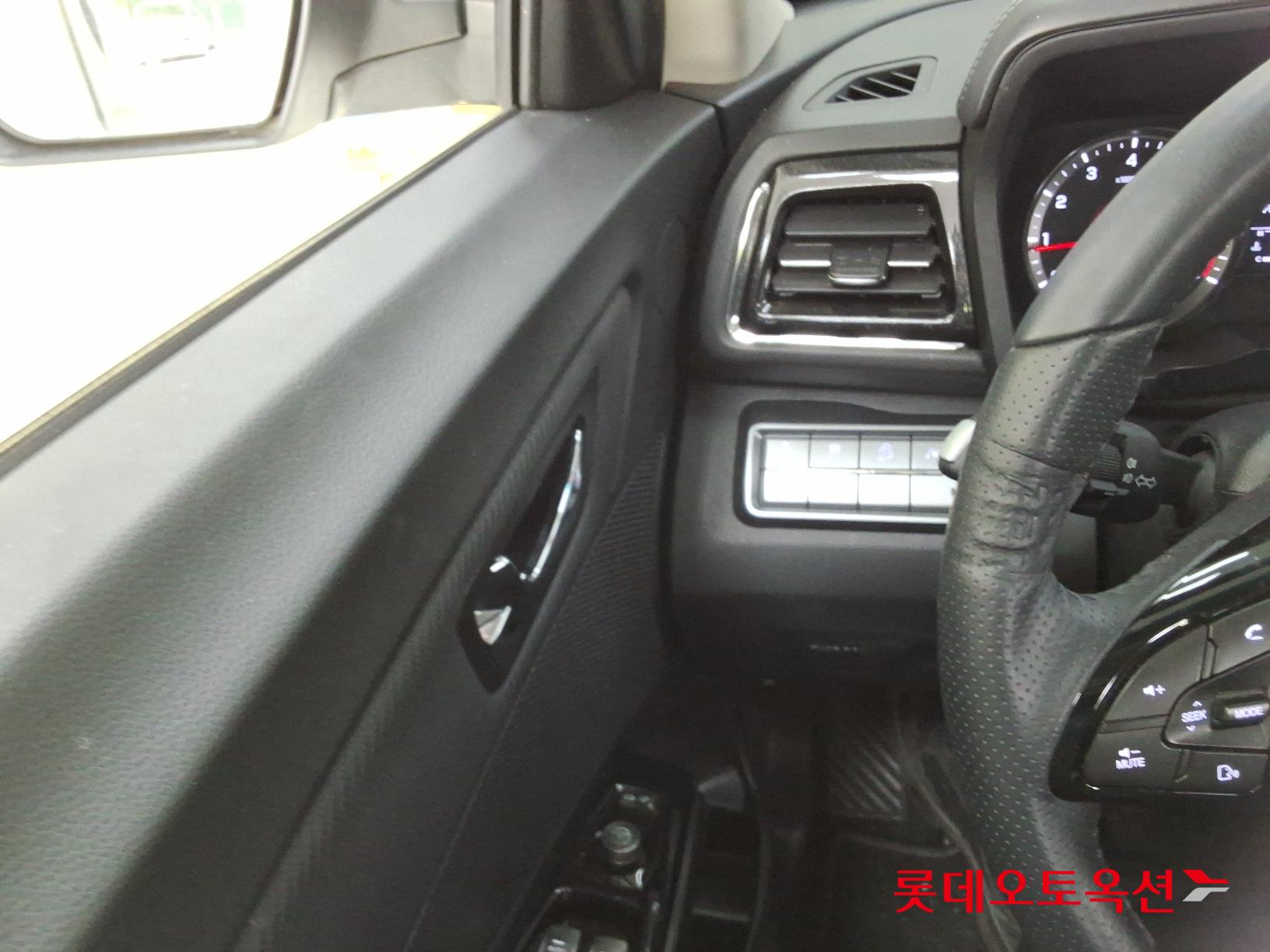 SsangYong Tivoli id 2703914 из Кореи 28