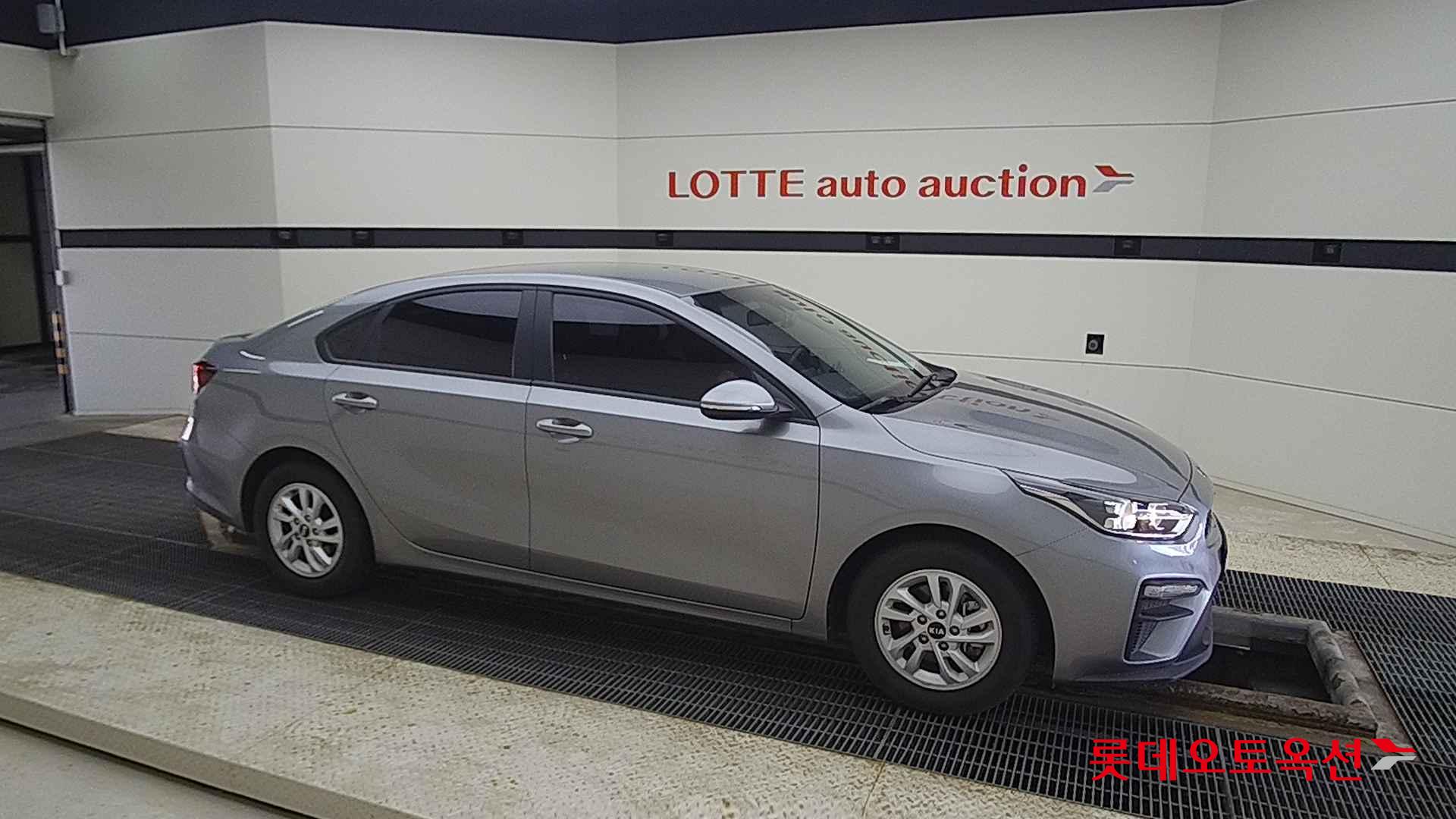 Kia K3 id 2658007 из Кореи 17