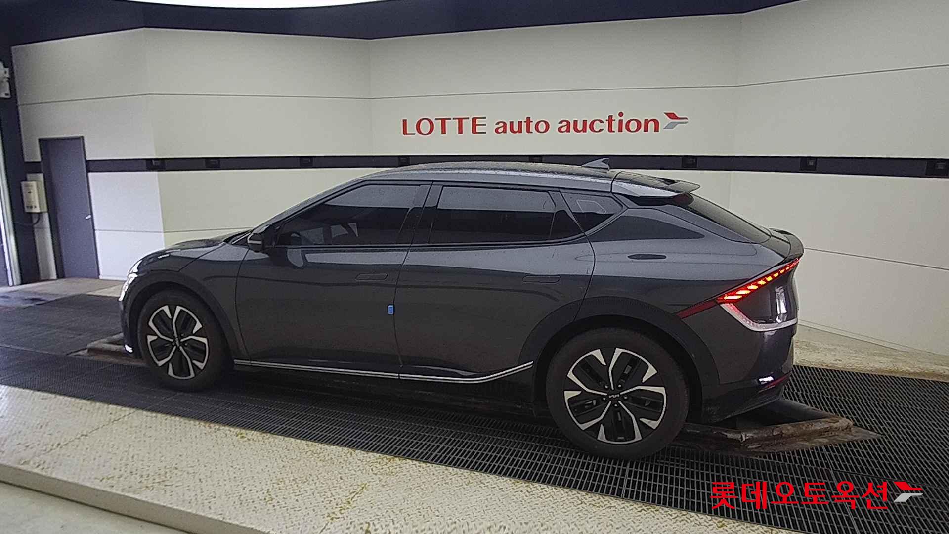 Kia EV6 id 2658057 из Кореи 11