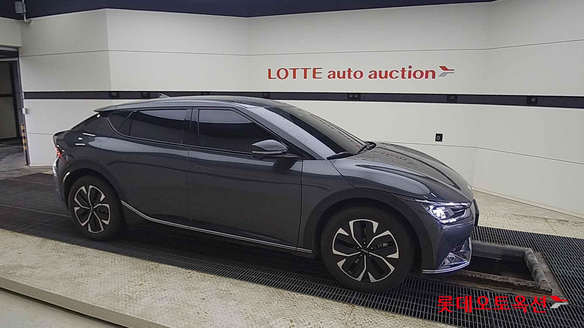 Kia EV6 id 2658057 из Кореи 17