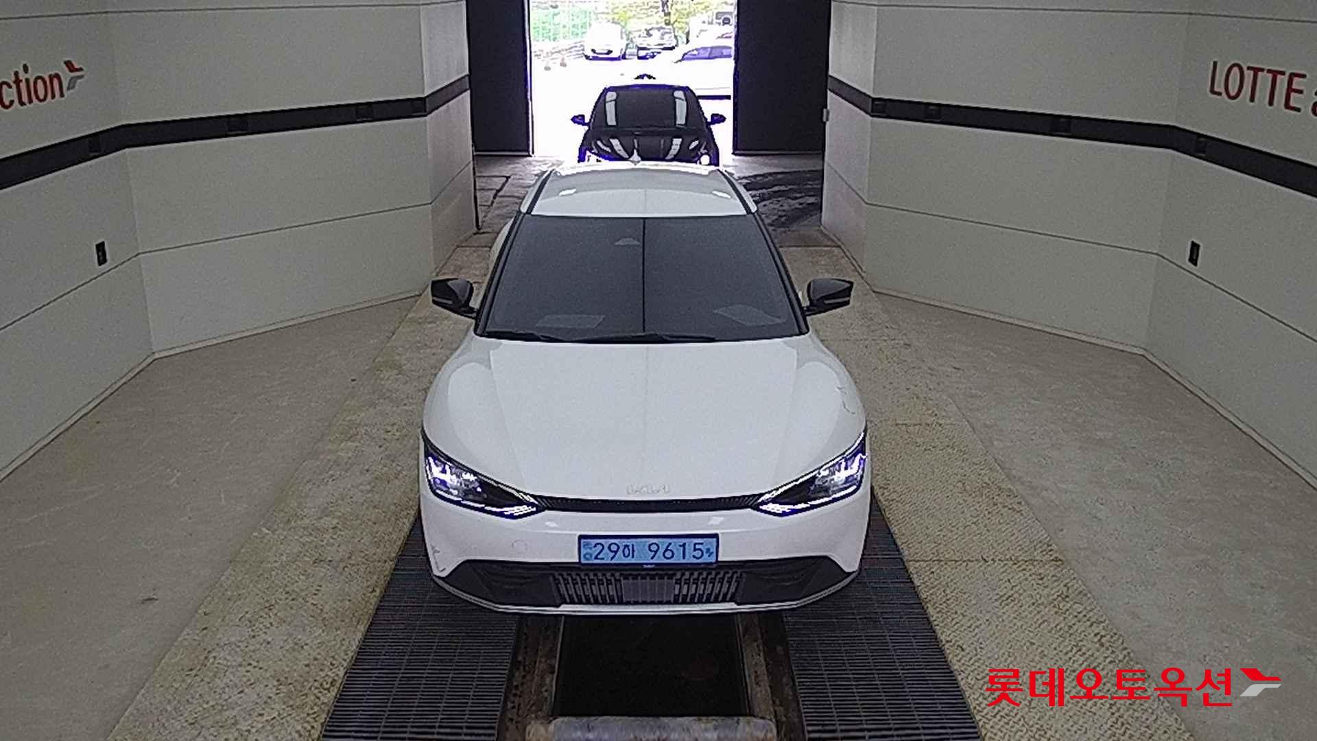 Kia EV6 id 2658074 из Кореи 8