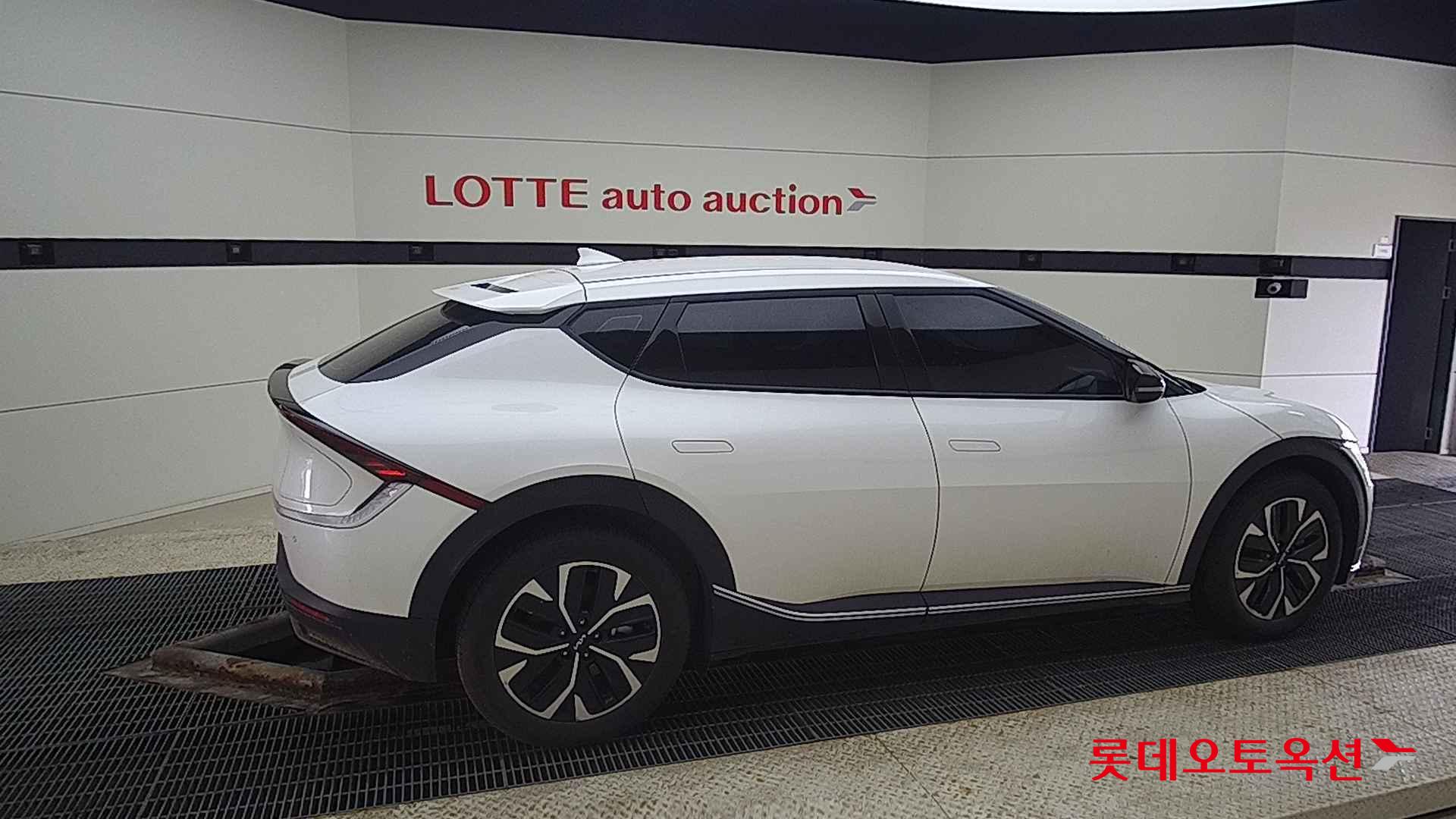 Kia EV6 id 2658074 из Кореи 18