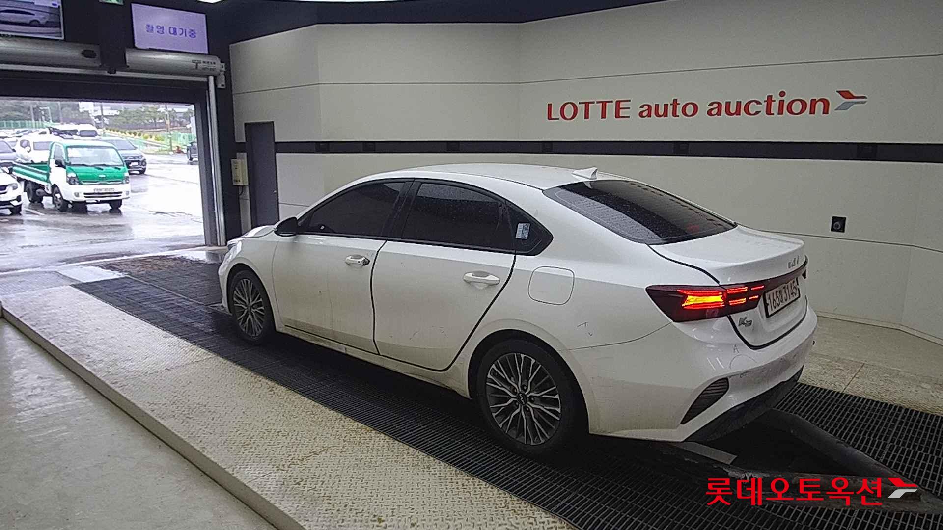 Kia K3 id 2658103 из Кореи 10