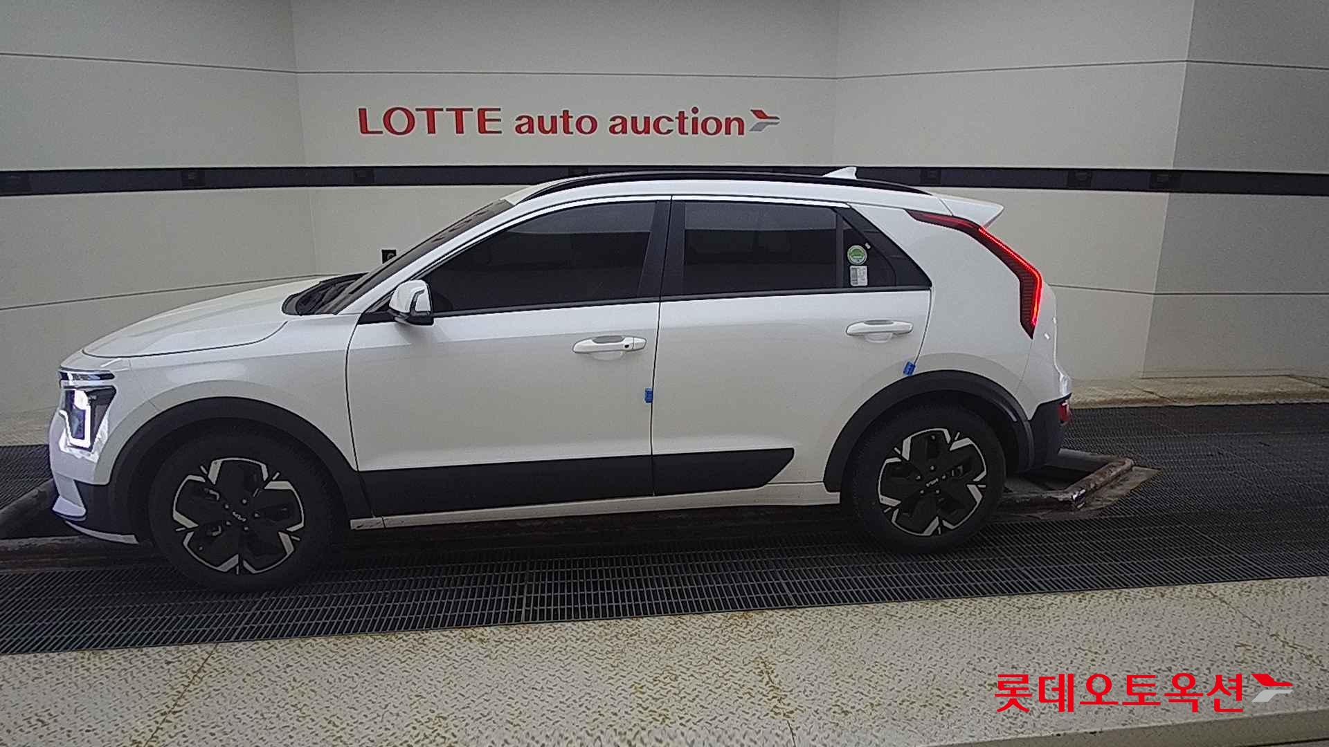 Kia Niro EV id 2684526 из Кореи 7