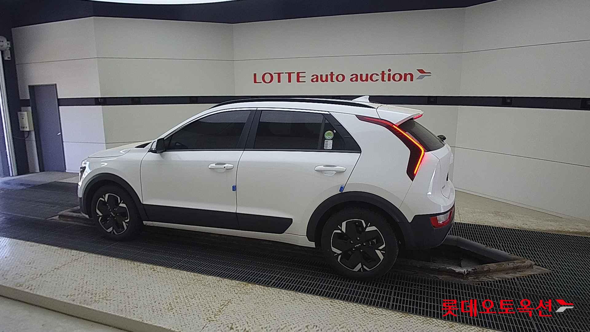 Kia Niro EV id 2684526 из Кореи 11