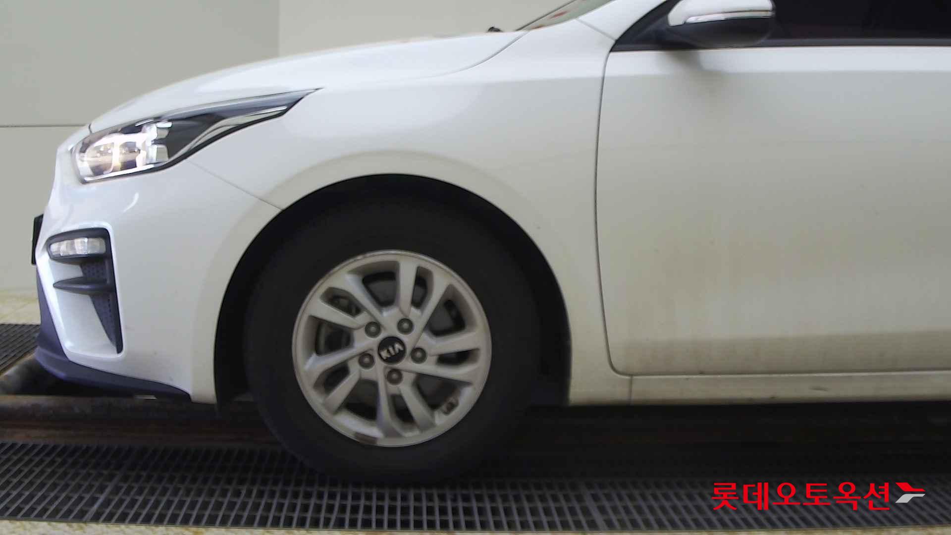 Kia K3 id 2663210 из Кореи 21