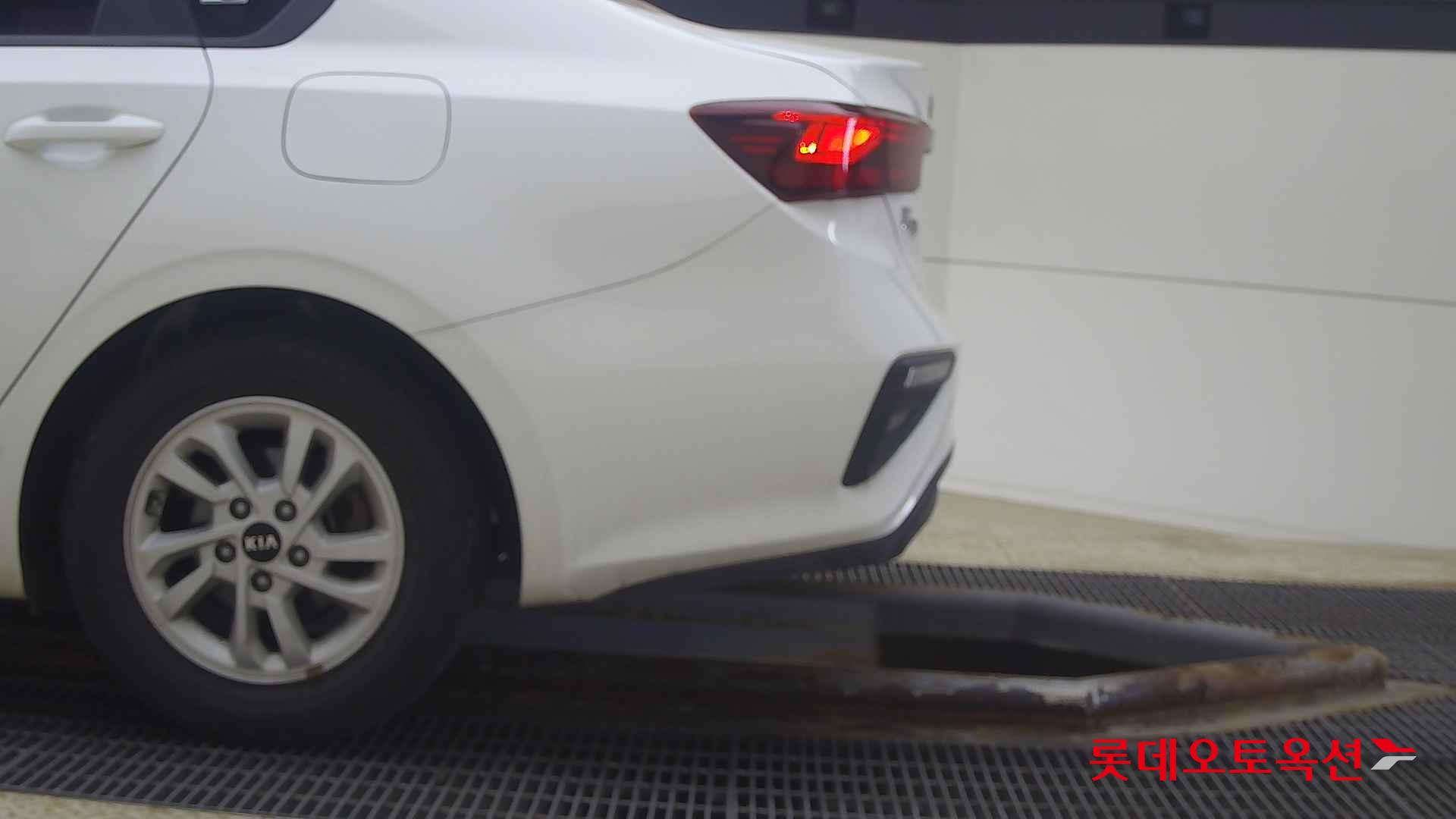 Kia K3 id 2663210 из Кореи 22