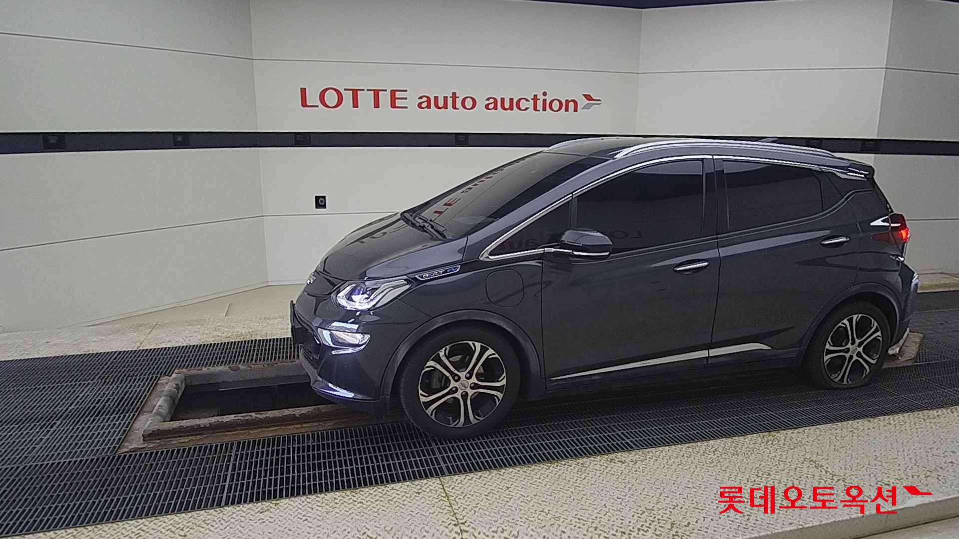 Korea G M Bolt (EV) id 2658111 из Кореи 12