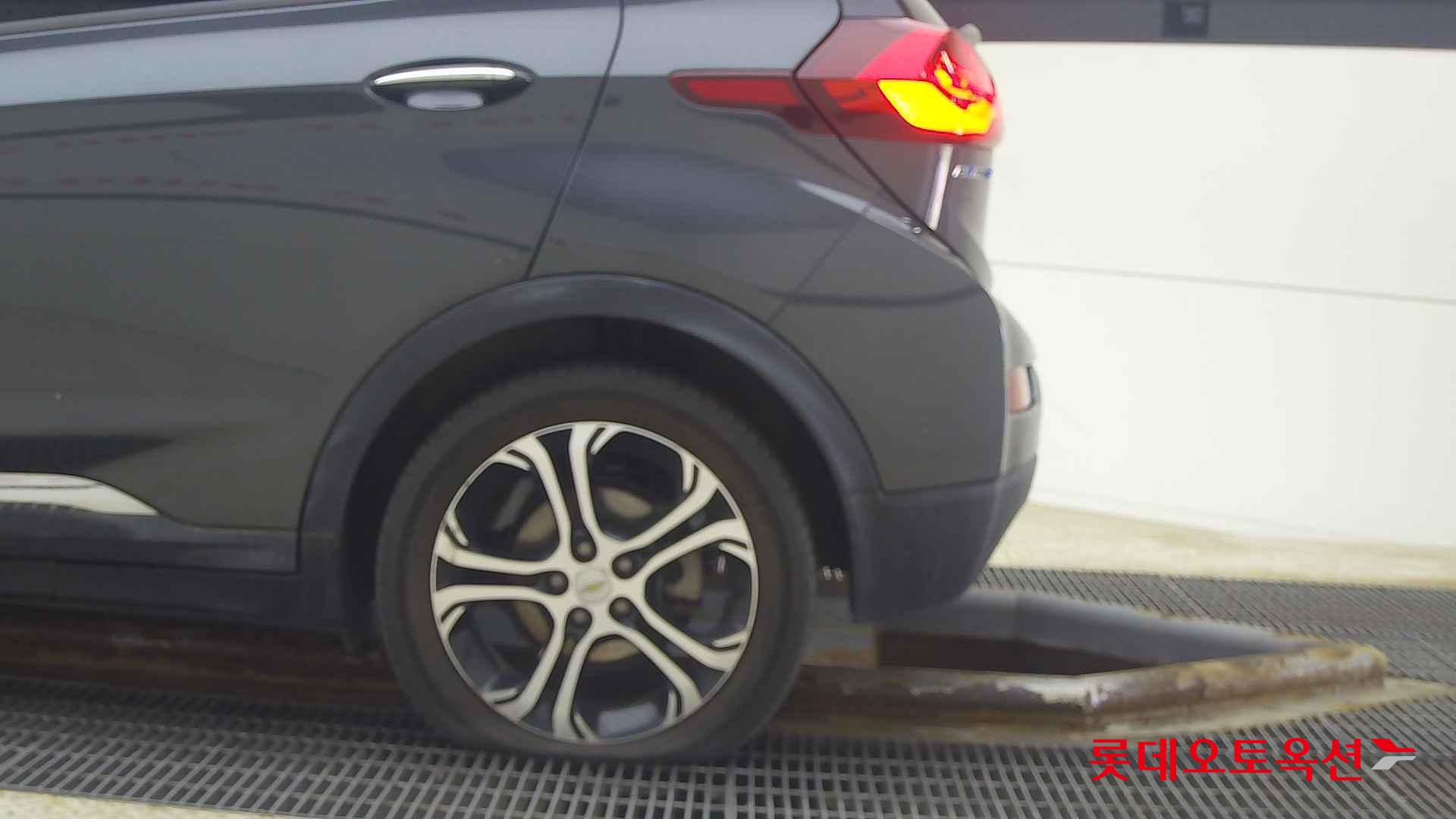 Korea G M Bolt (EV) id 2658111 из Кореи 22