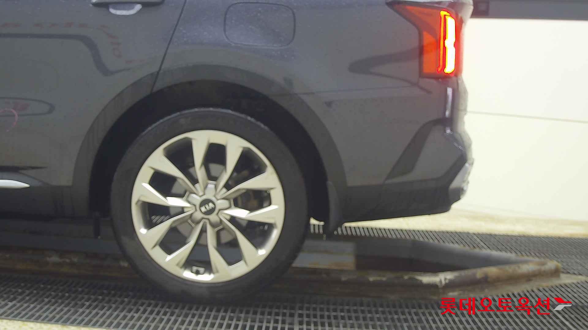 Kia Sorento id 2652870 из Кореи 22