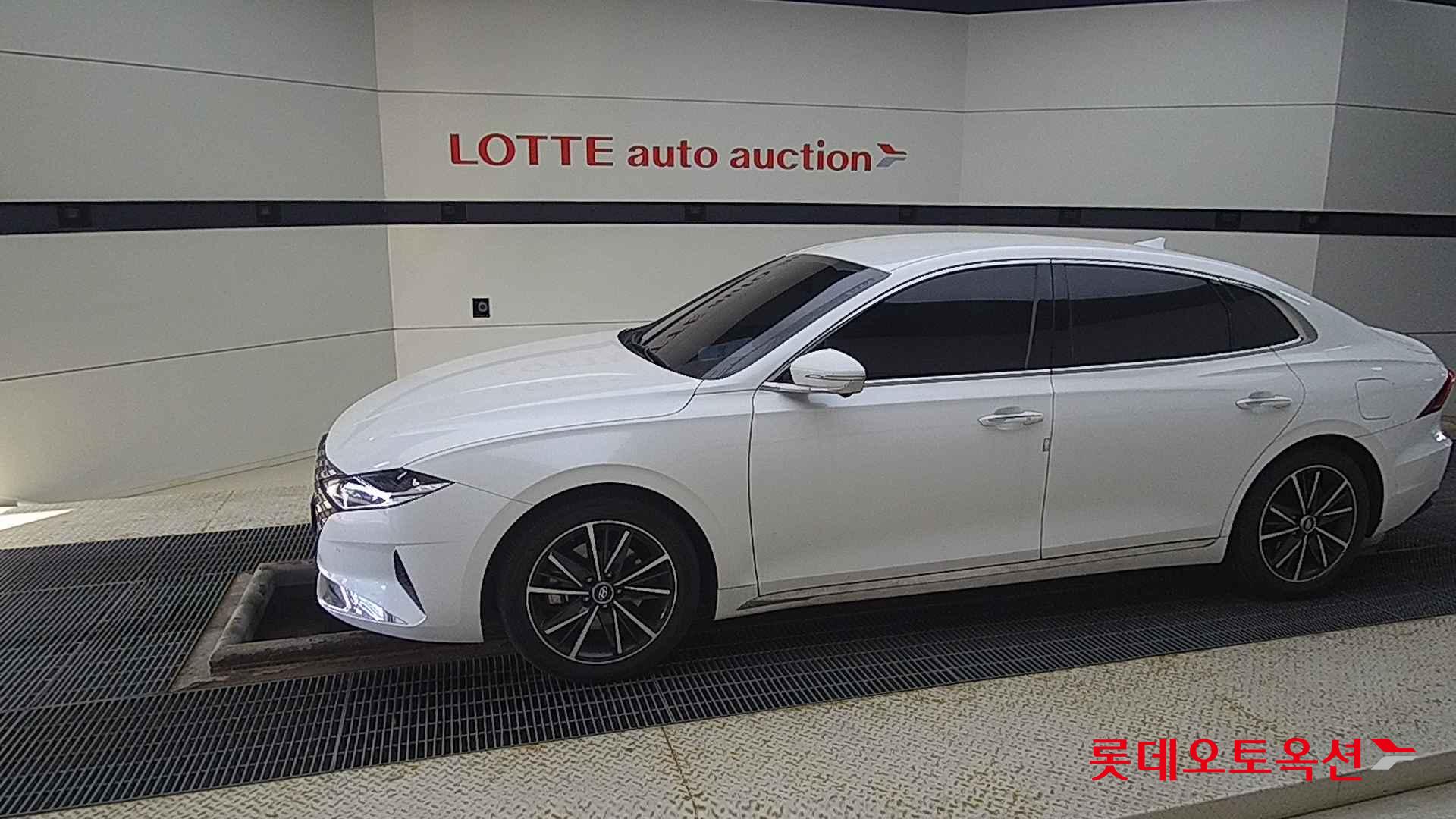 Hyundai Grandeur id 2679386 из Кореи 12