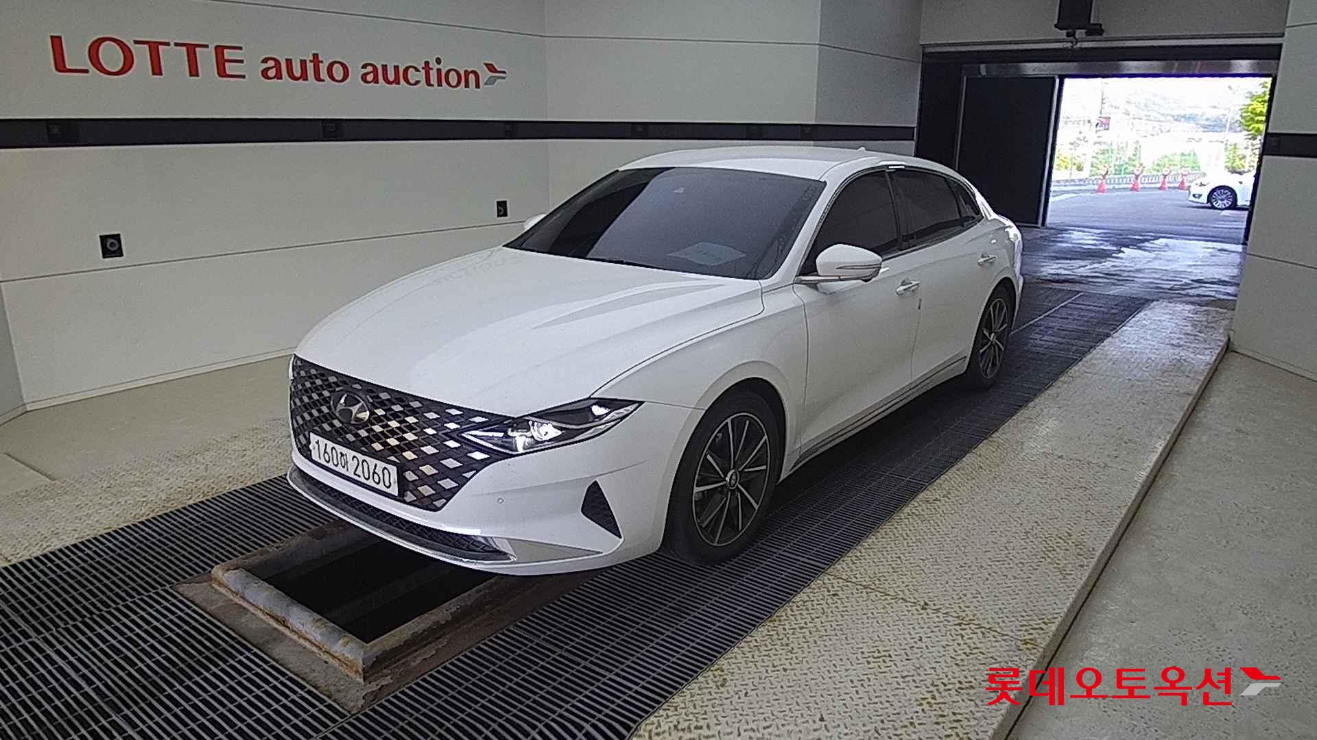 Hyundai Grandeur id 2679386 из Кореи 14