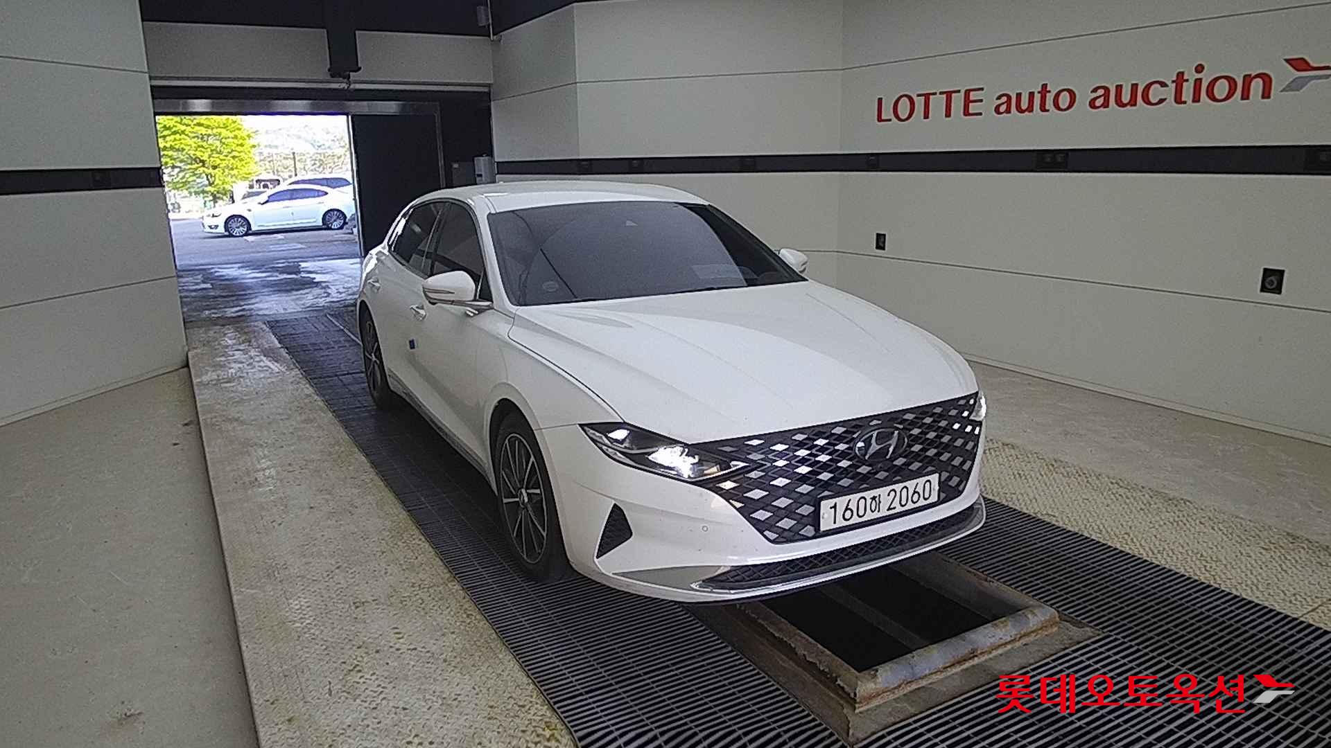 Hyundai Grandeur id 2679386 из Кореи 15