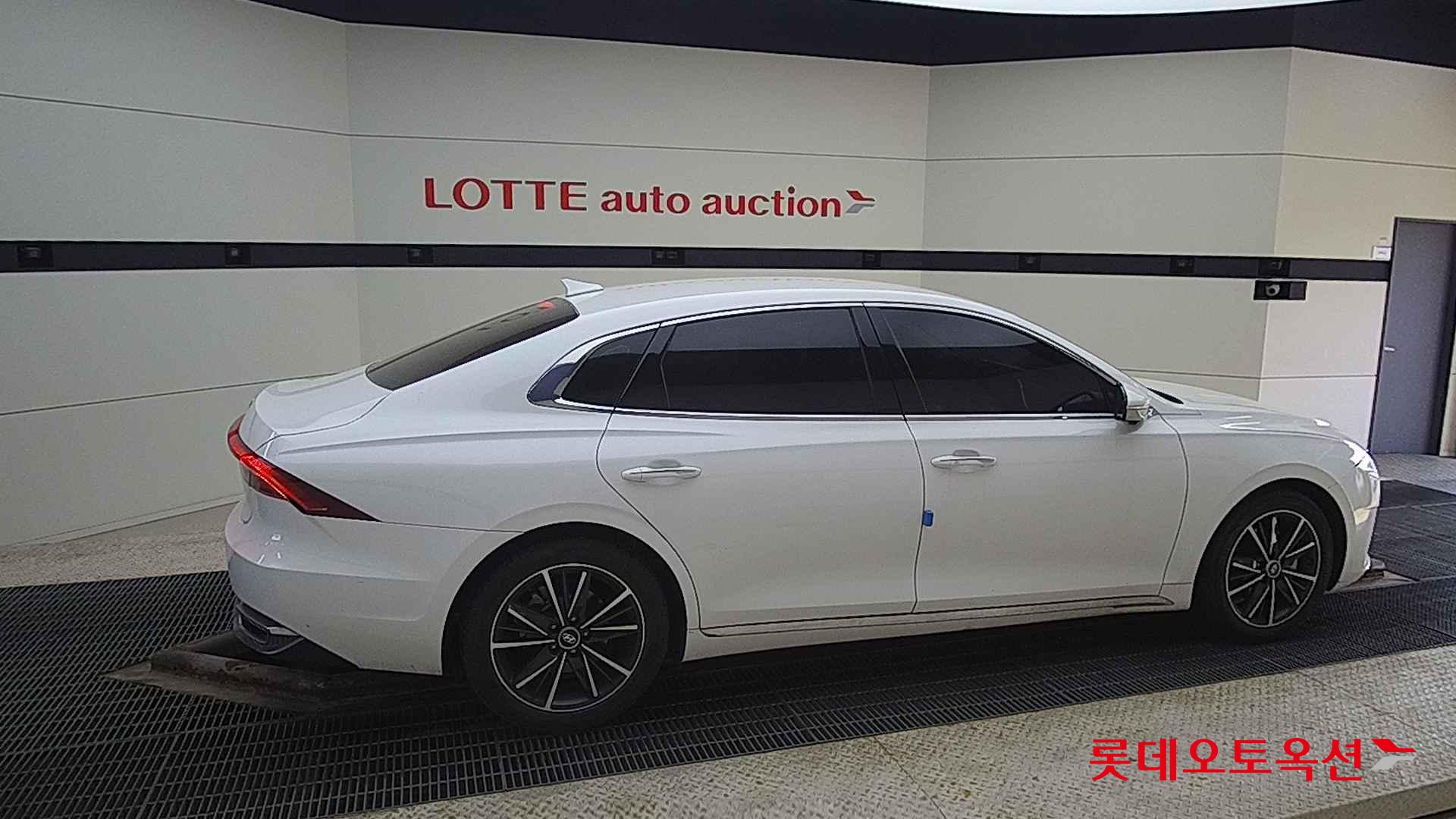 Hyundai Grandeur id 2679386 из Кореи 18