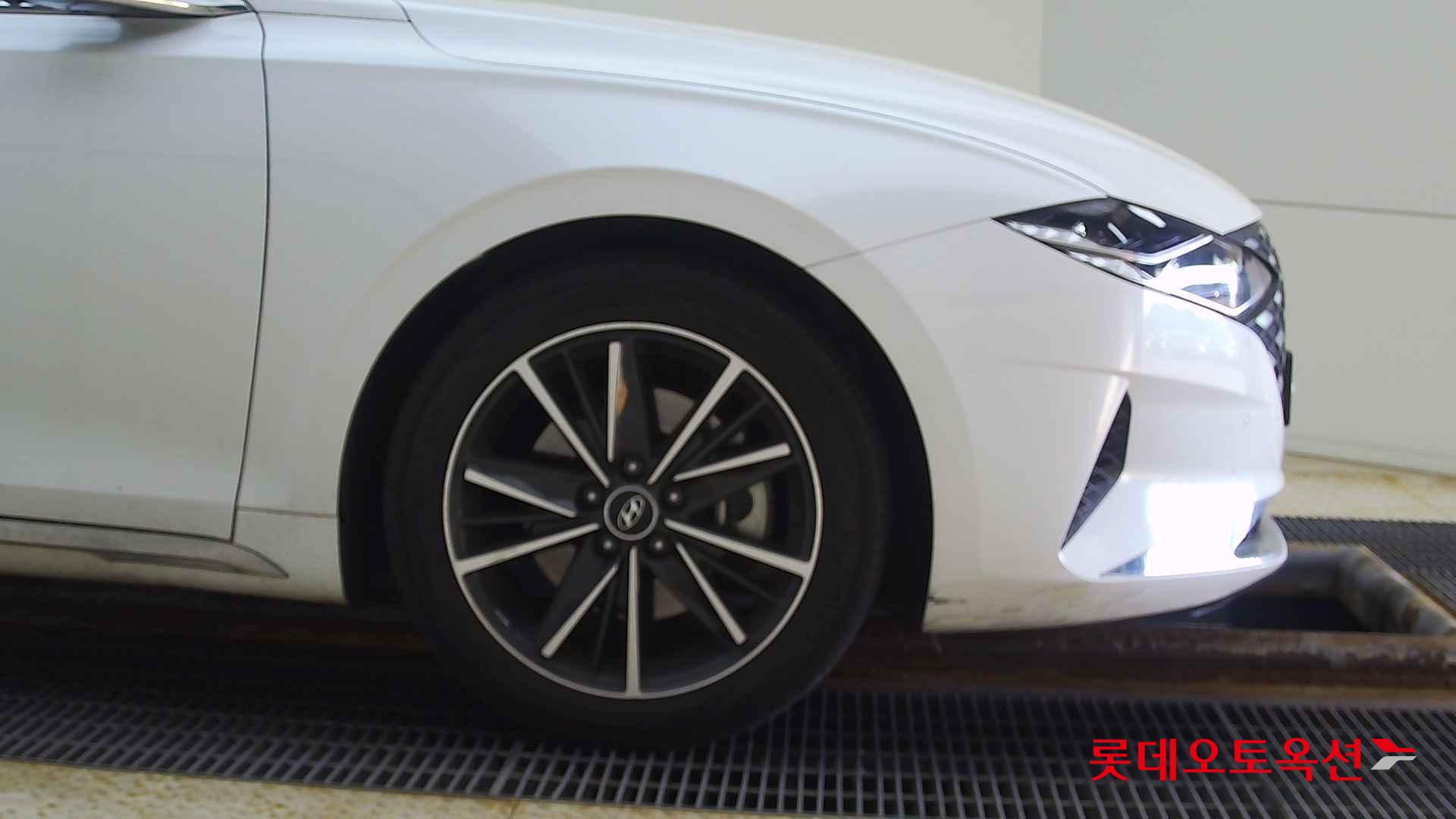 Hyundai Grandeur id 2679386 из Кореи 23