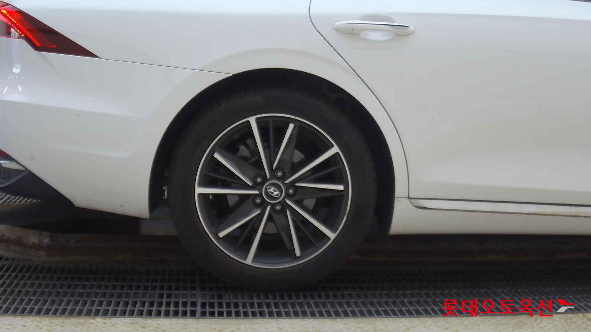 Hyundai Grandeur id 2679386 из Кореи 24