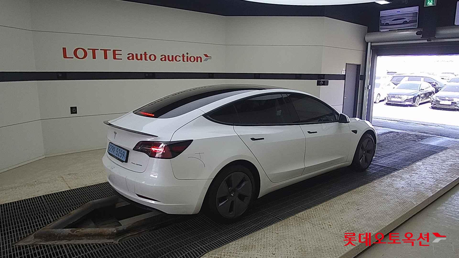 Tesla Model 3 Long Range id 2684582 из Кореи 19
