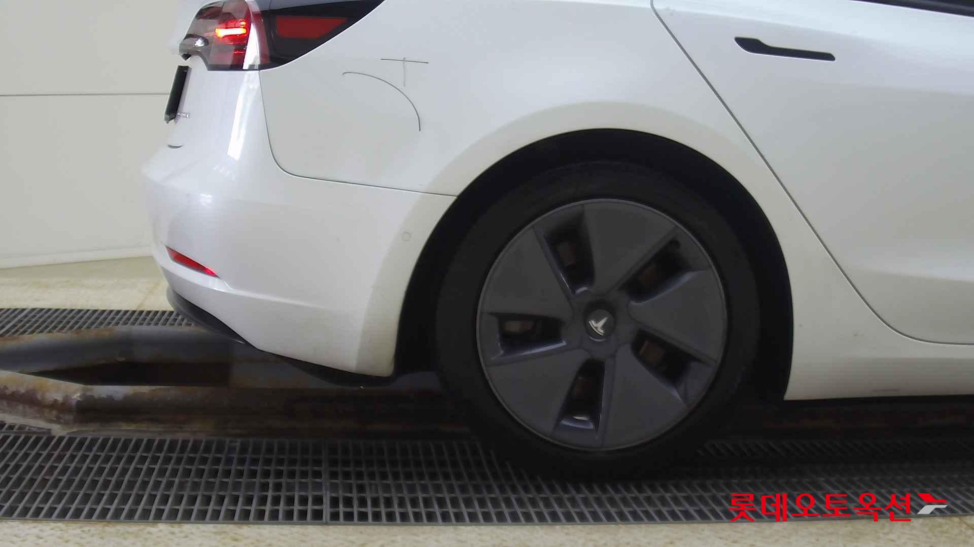 Tesla Model 3 Long Range id 2684582 из Кореи 24