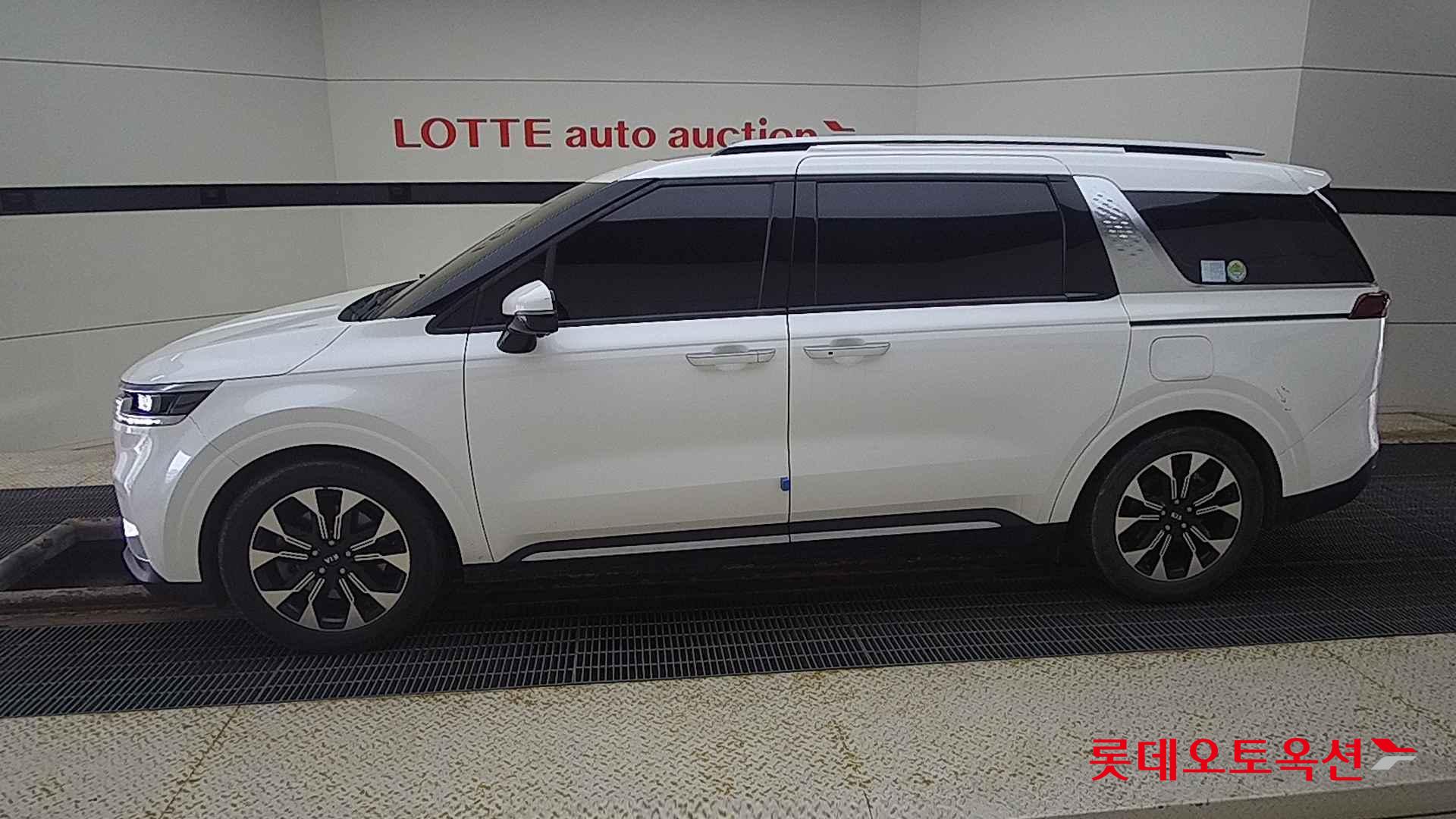 Kia Carnival Limousine id 2663228 из Кореи 7