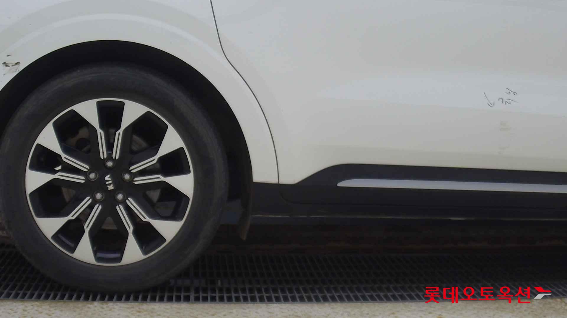 Kia Carnival Limousine id 2663228 из Кореи 24