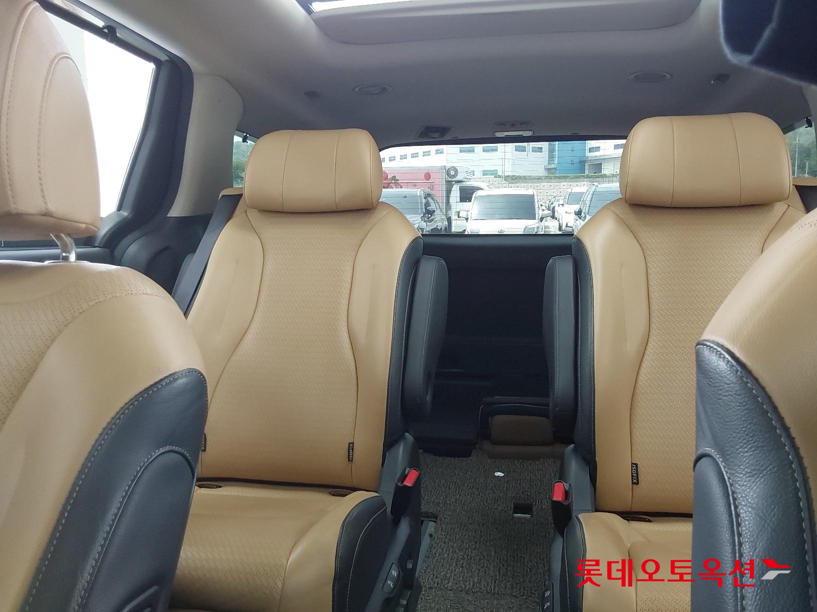 Kia Carnival Limousine id 2663228 из Кореи 32