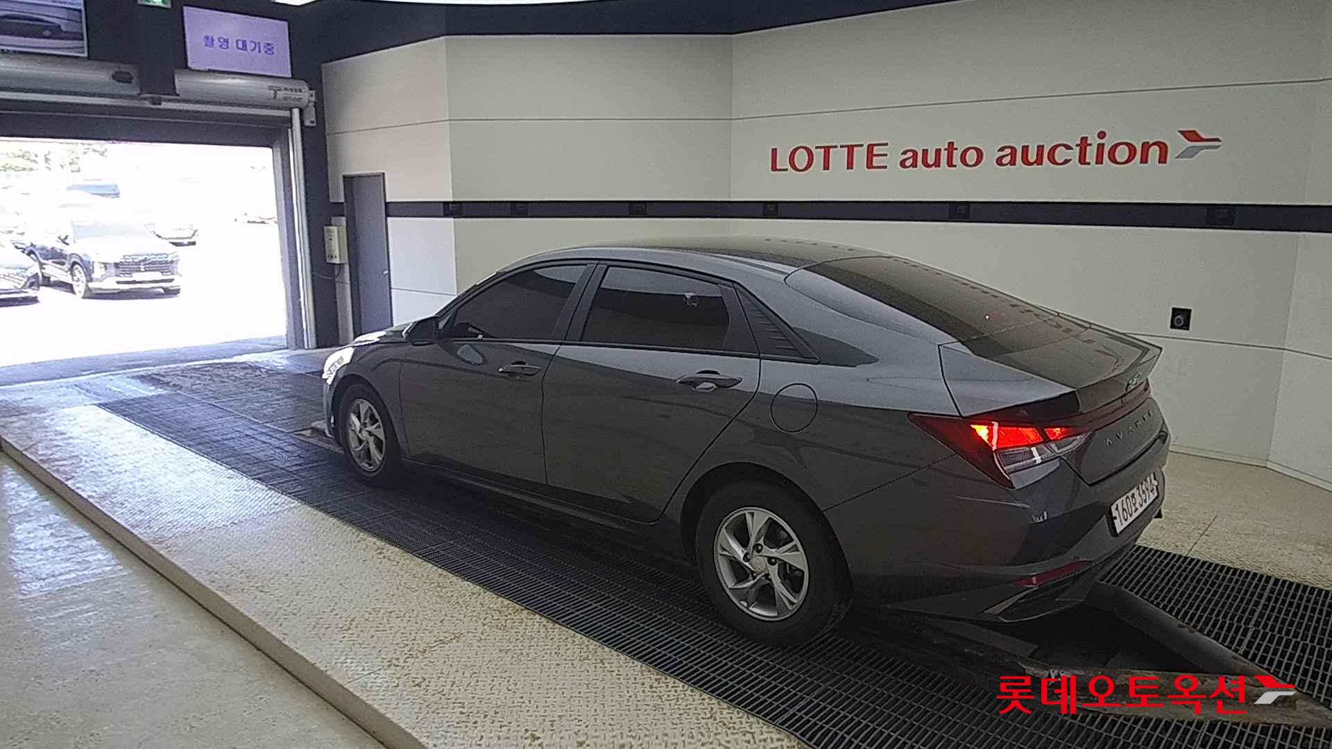 Hyundai Avante id 2708585 из Кореи 10