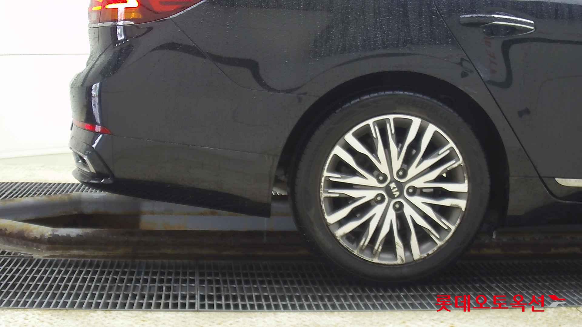 Kia K7 id 2652860 из Кореи 24