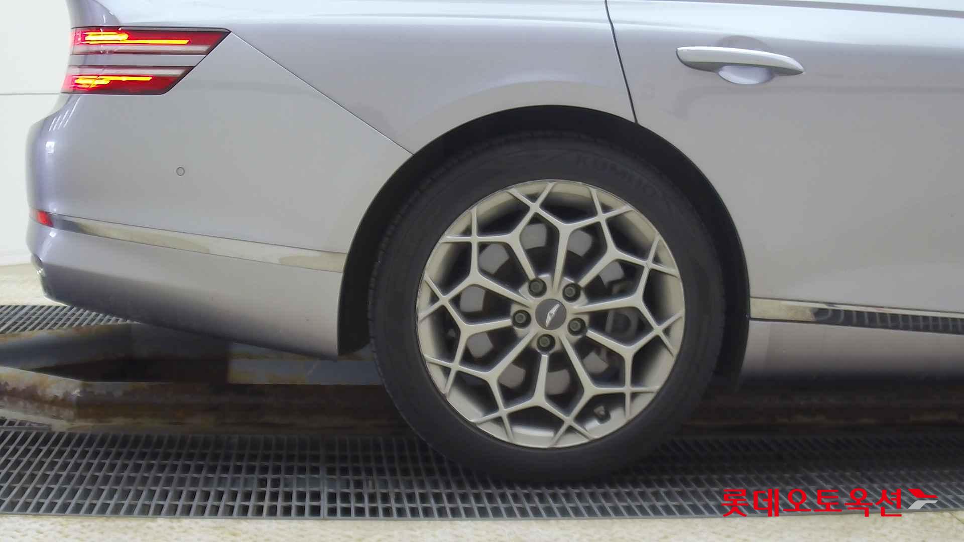 Hyundai G80 id 2679425 из Кореи 24