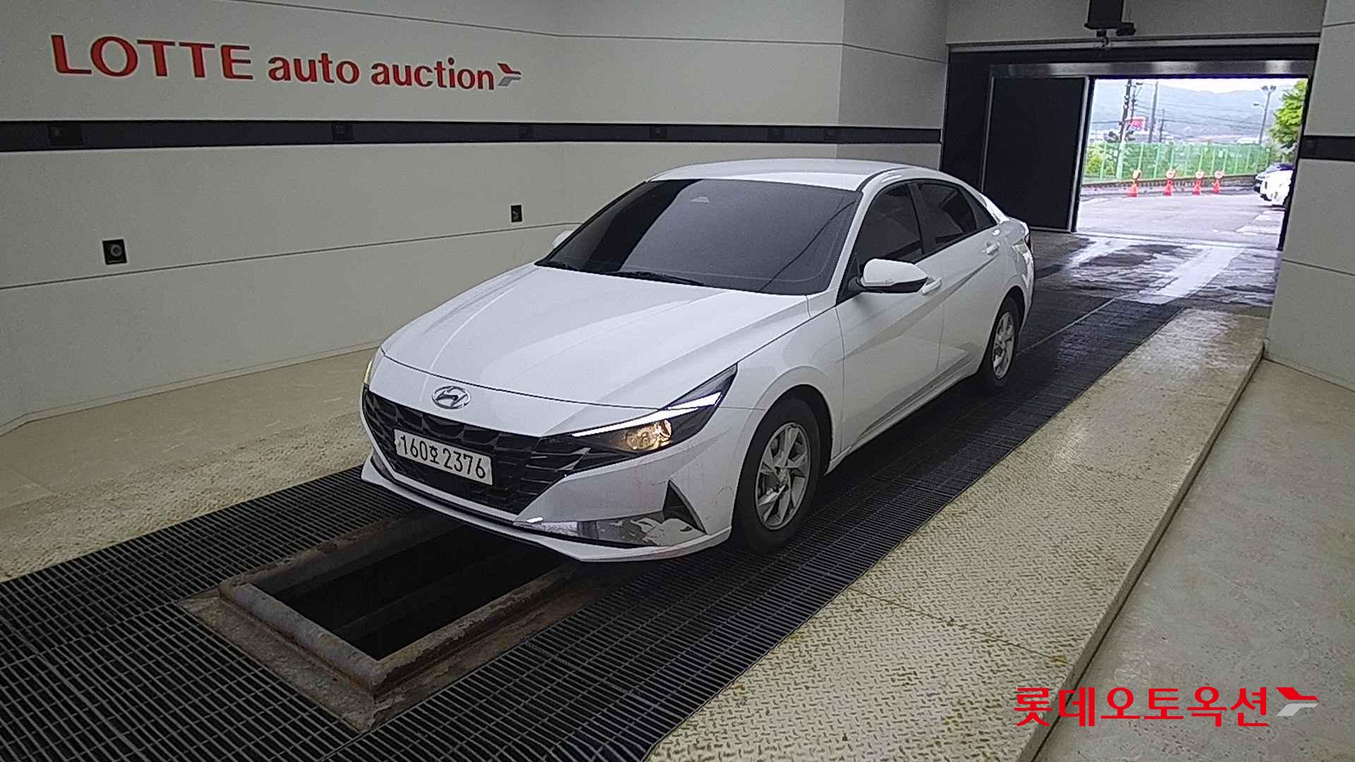 Hyundai Avante id 2708652 из Кореи 14