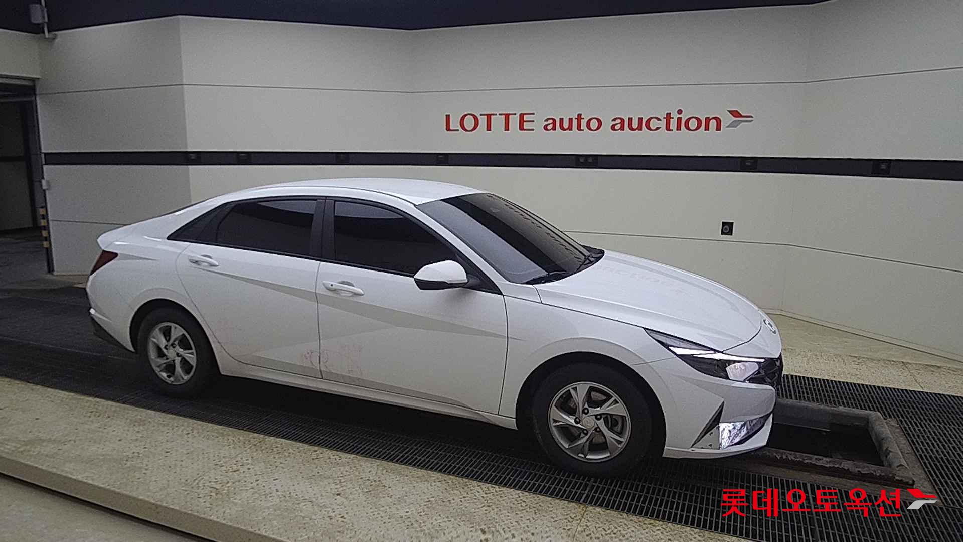 Hyundai Avante id 2708652 из Кореи 17