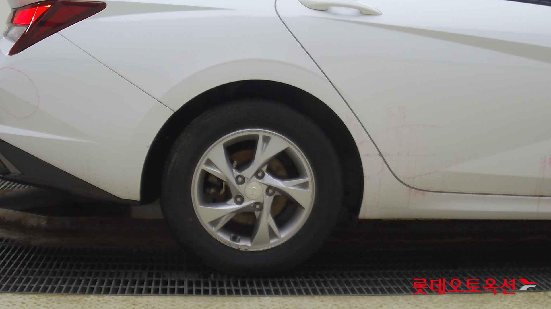 Hyundai Avante id 2708652 из Кореи 24