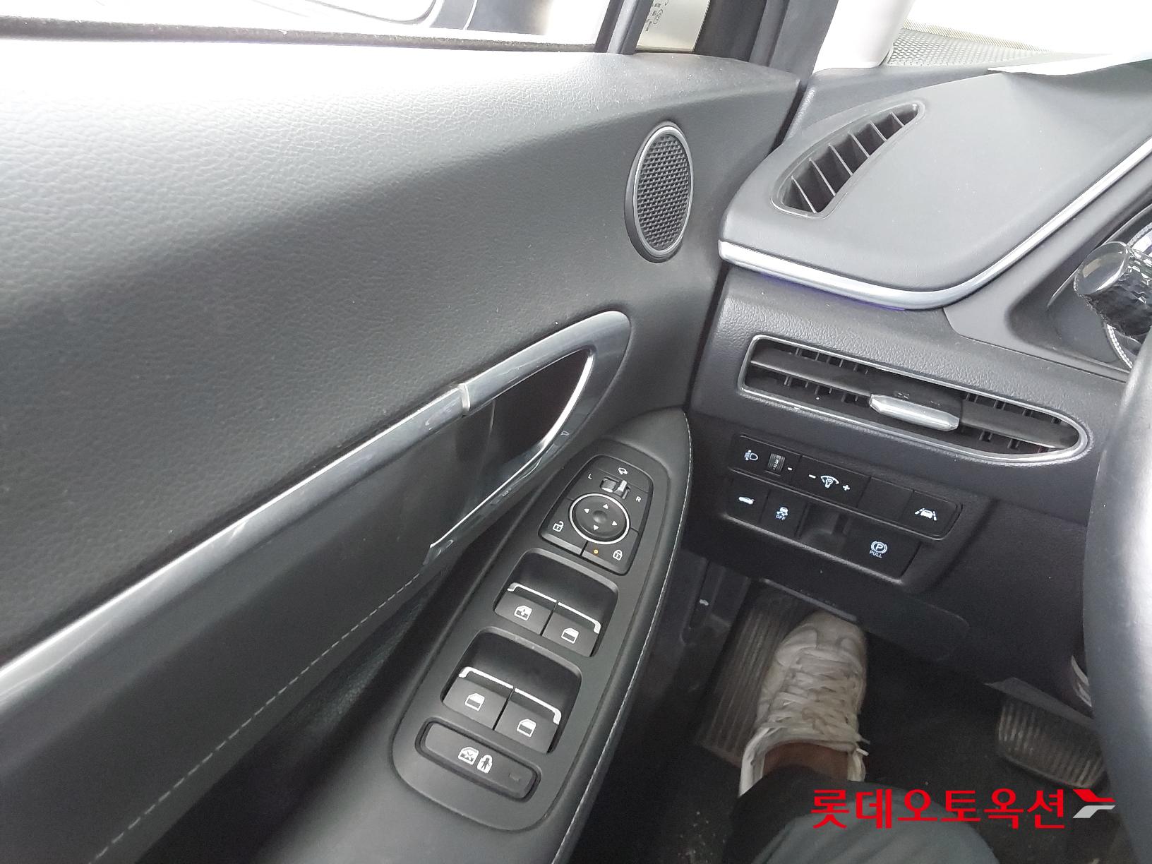 Hyundai Sonata id 2704061 из Кореи 28