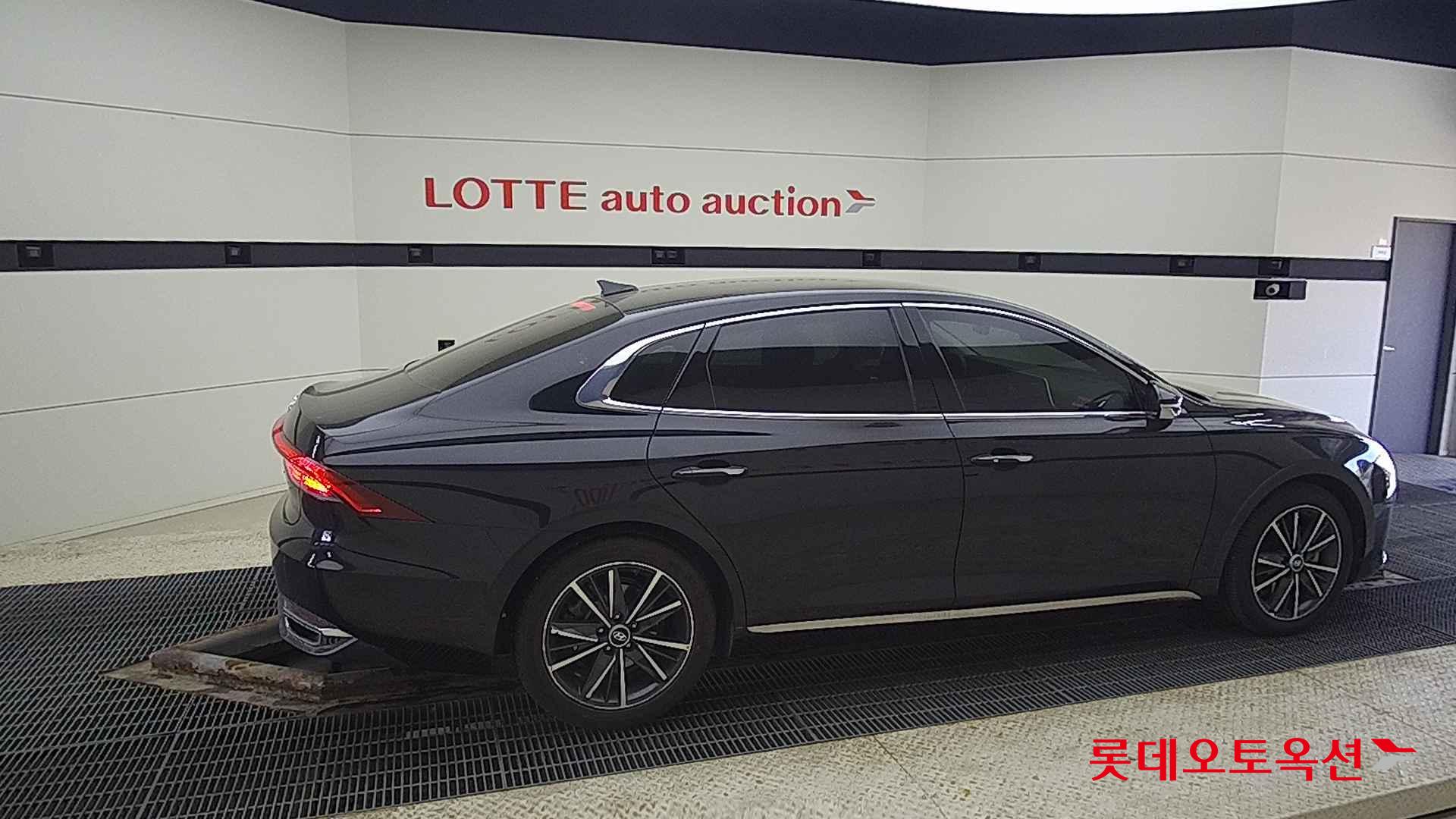 Hyundai Grandeur id 2679427 из Кореи 18