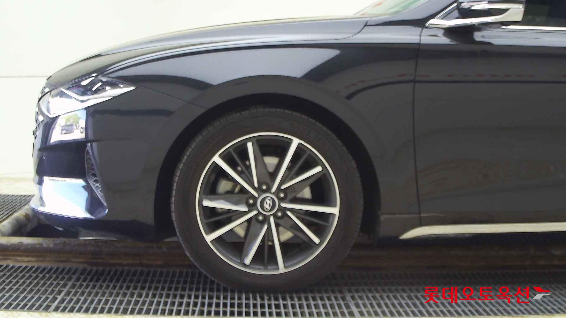 Hyundai Grandeur id 2679427 из Кореи 21