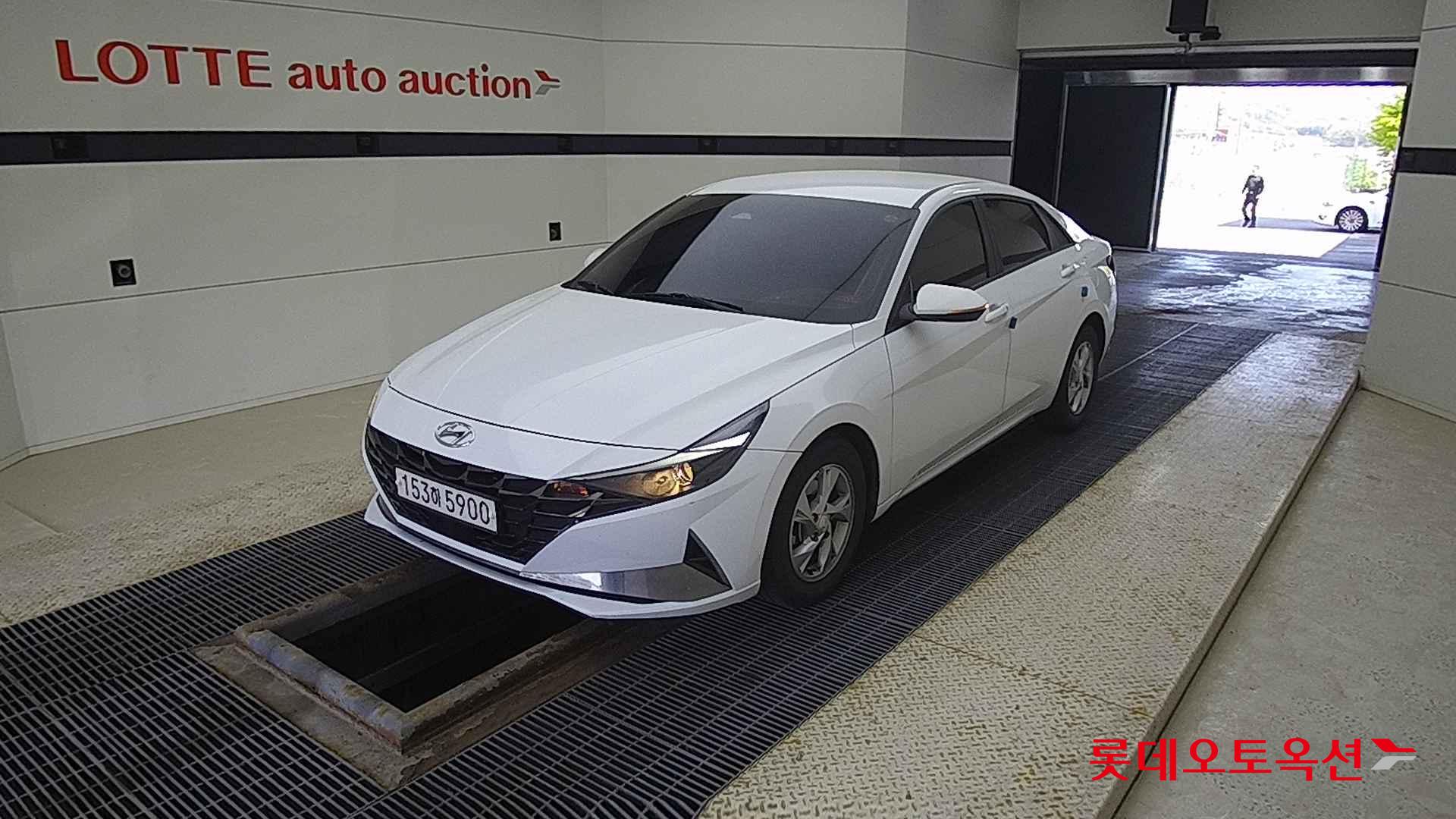 Hyundai Avante id 2708593 из Кореи 14