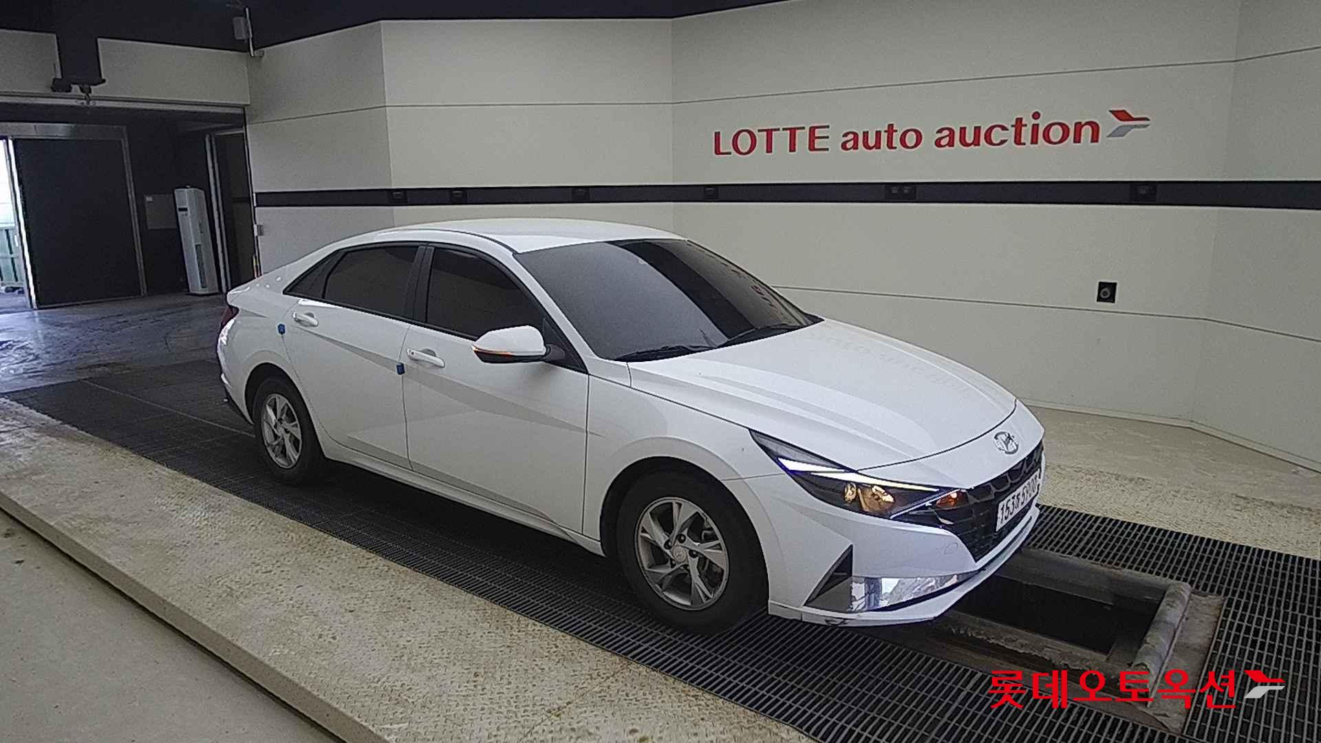 Hyundai Avante id 2708593 из Кореи 16