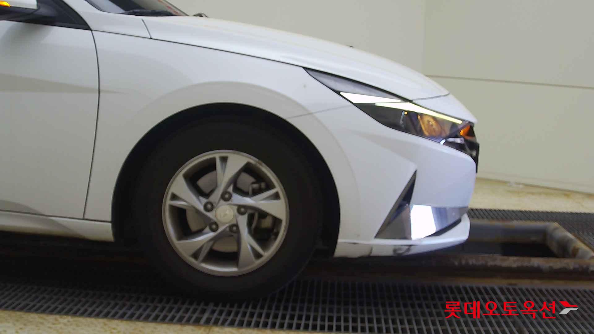 Hyundai Avante id 2708593 из Кореи 23