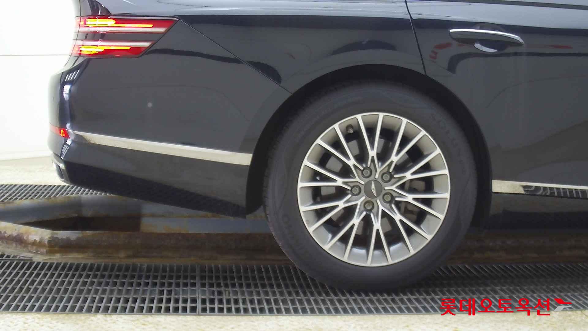 Hyundai G80 id 2663085 из Кореи 24