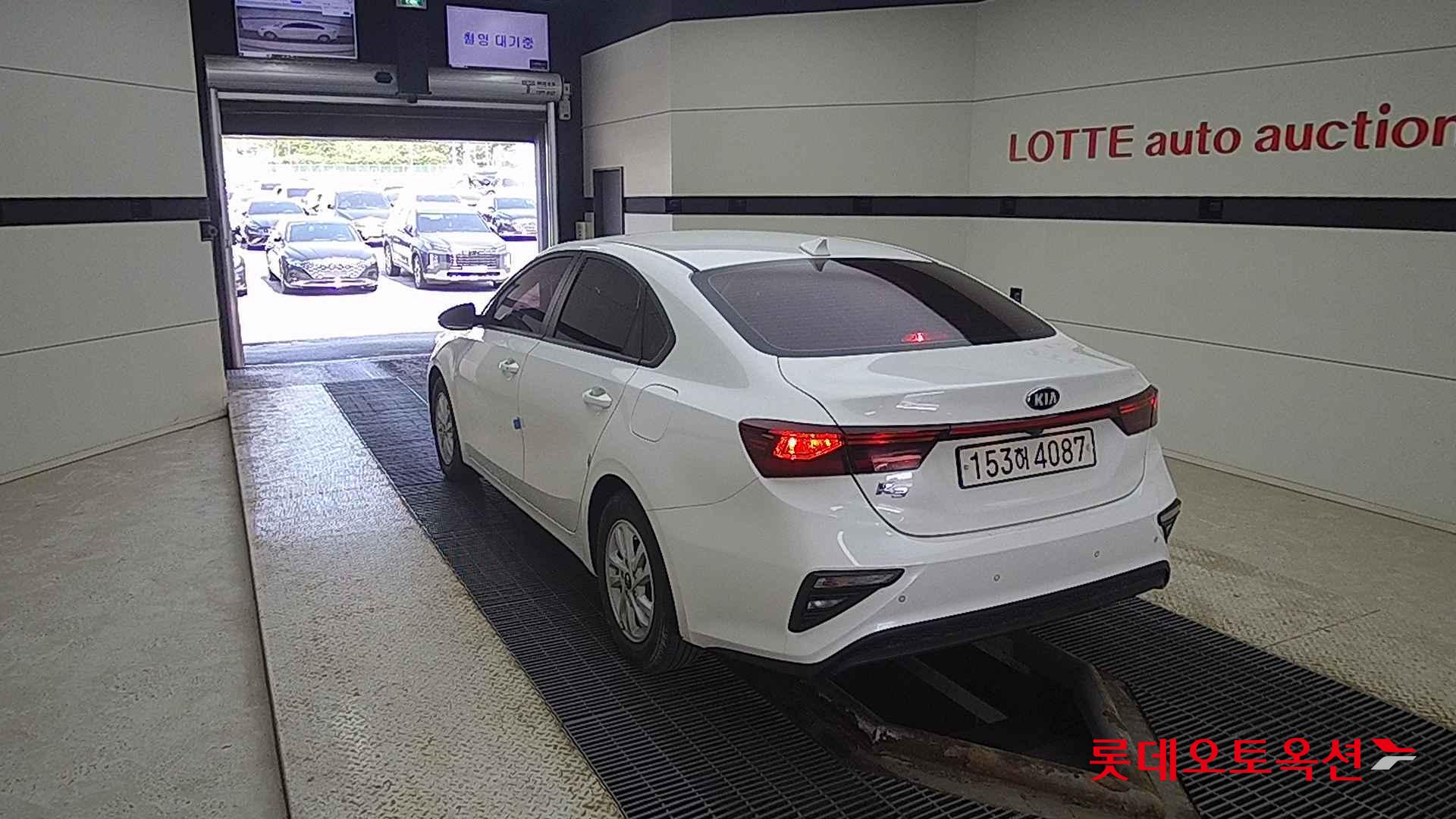 Kia K3 id 2668465 из Кореи 9