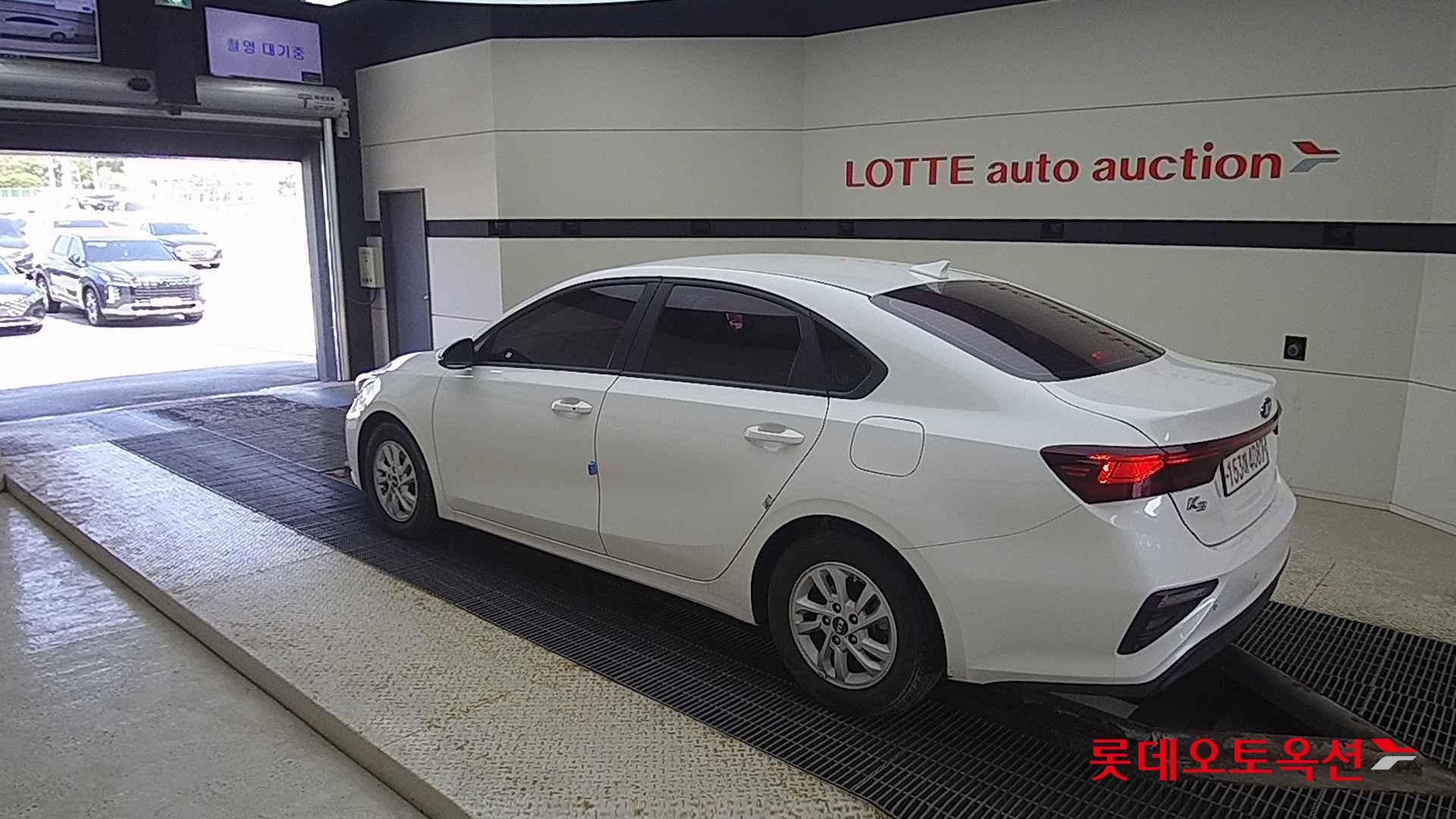 Kia K3 id 2668465 из Кореи 10