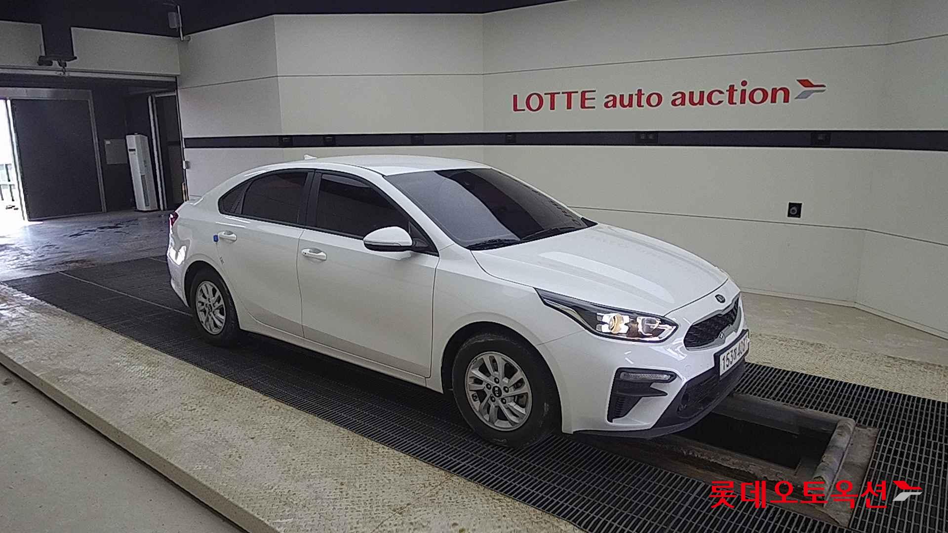 Kia K3 id 2668465 из Кореи 16